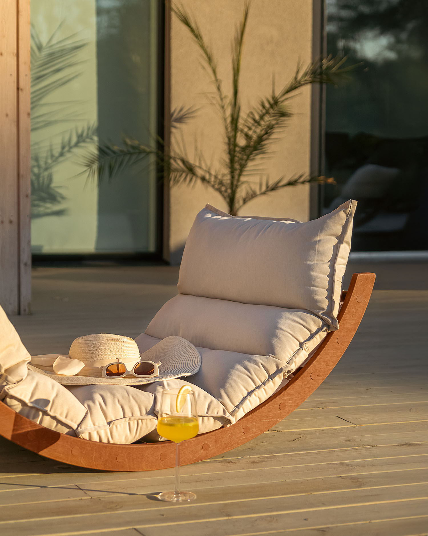 FitWood OHRA padi lamamistoolile välitingimustesse