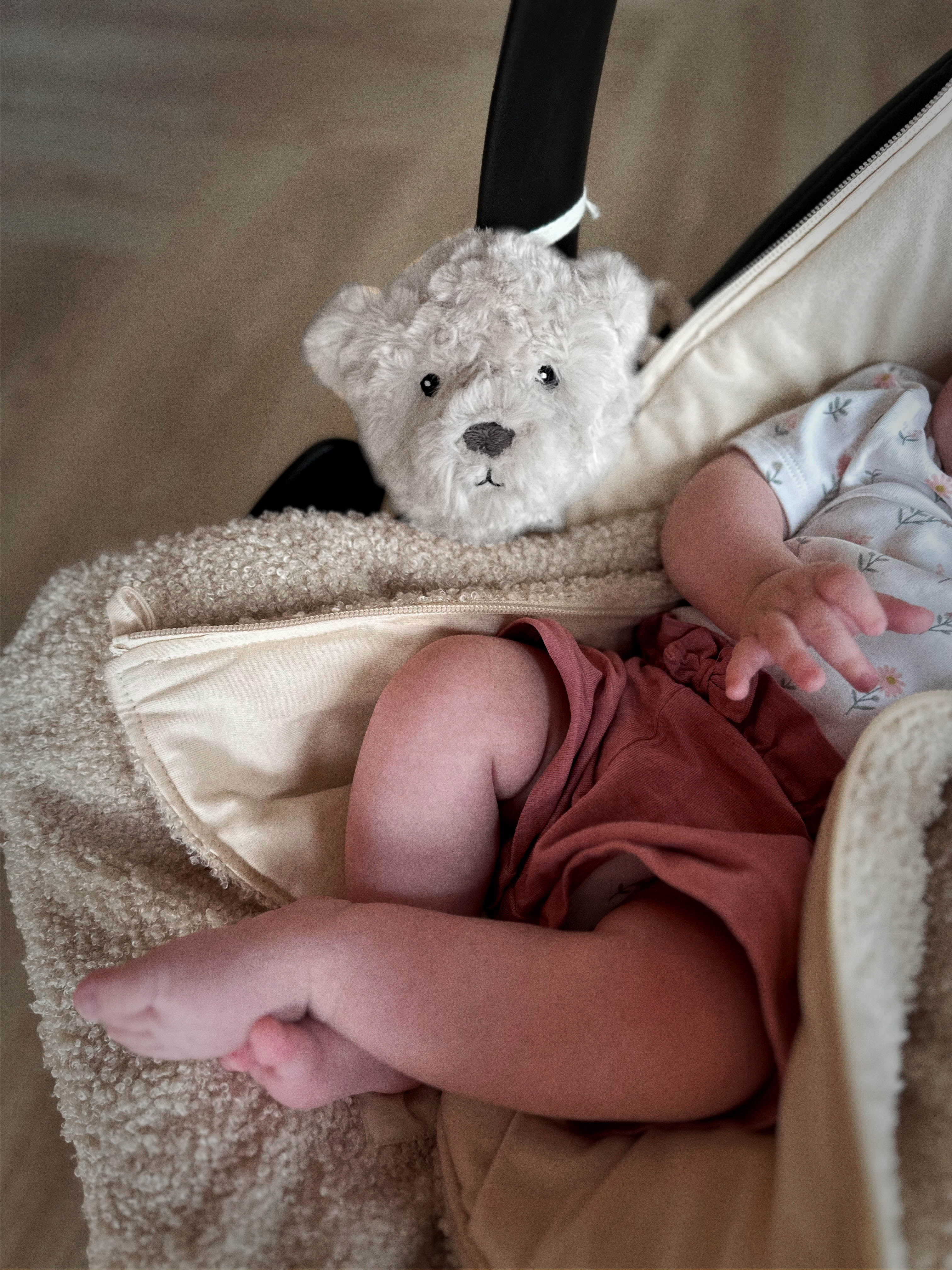 Flow Amsterdam Beebirahustaja Lou (beež)