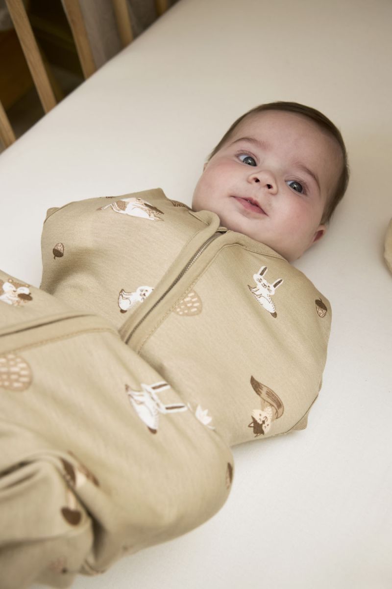 COCOON SWADDLE BAG FOREST ANIMALS - SAND
