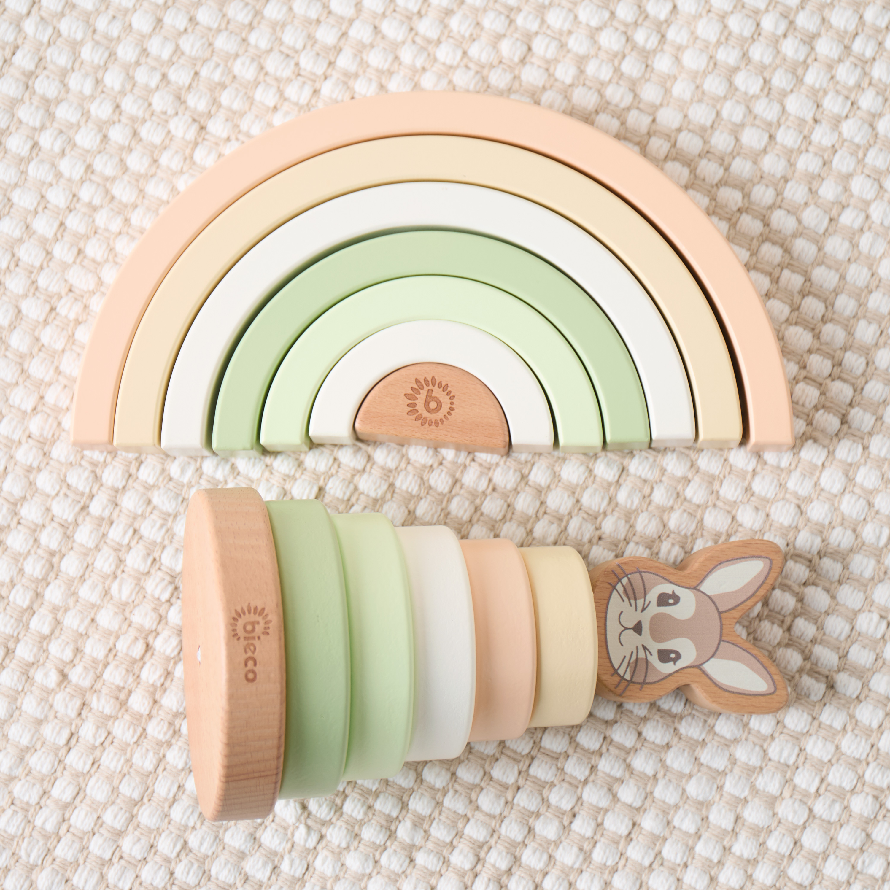 Bieco puidust ladumistorn – Jänes Fine