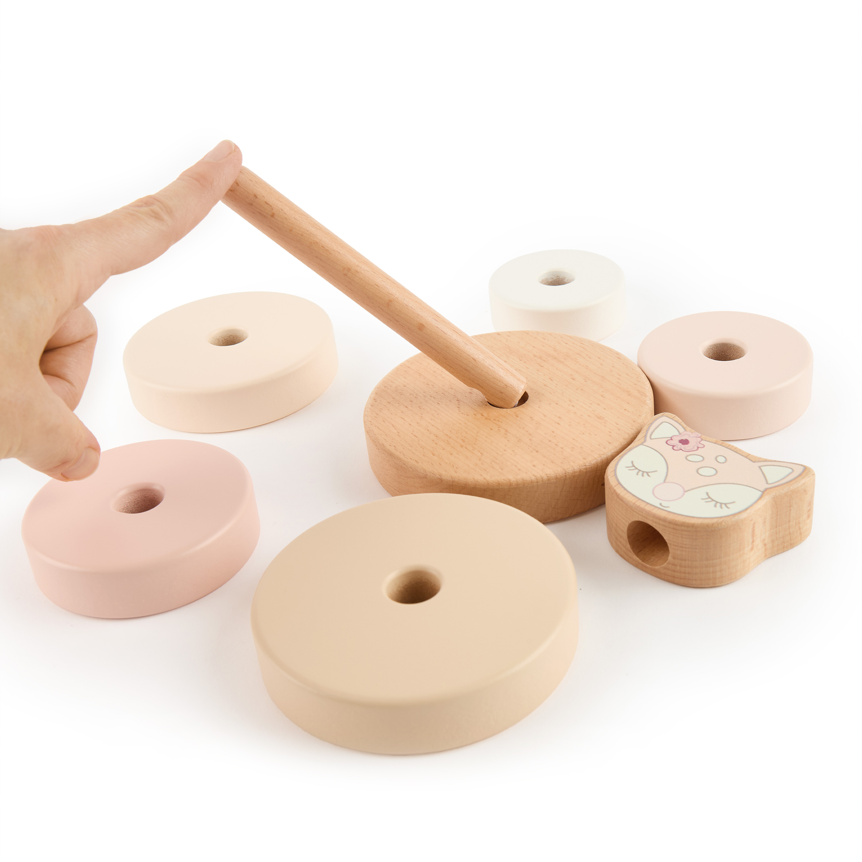 Bieco puidust ladumistorn – Hirv Ella