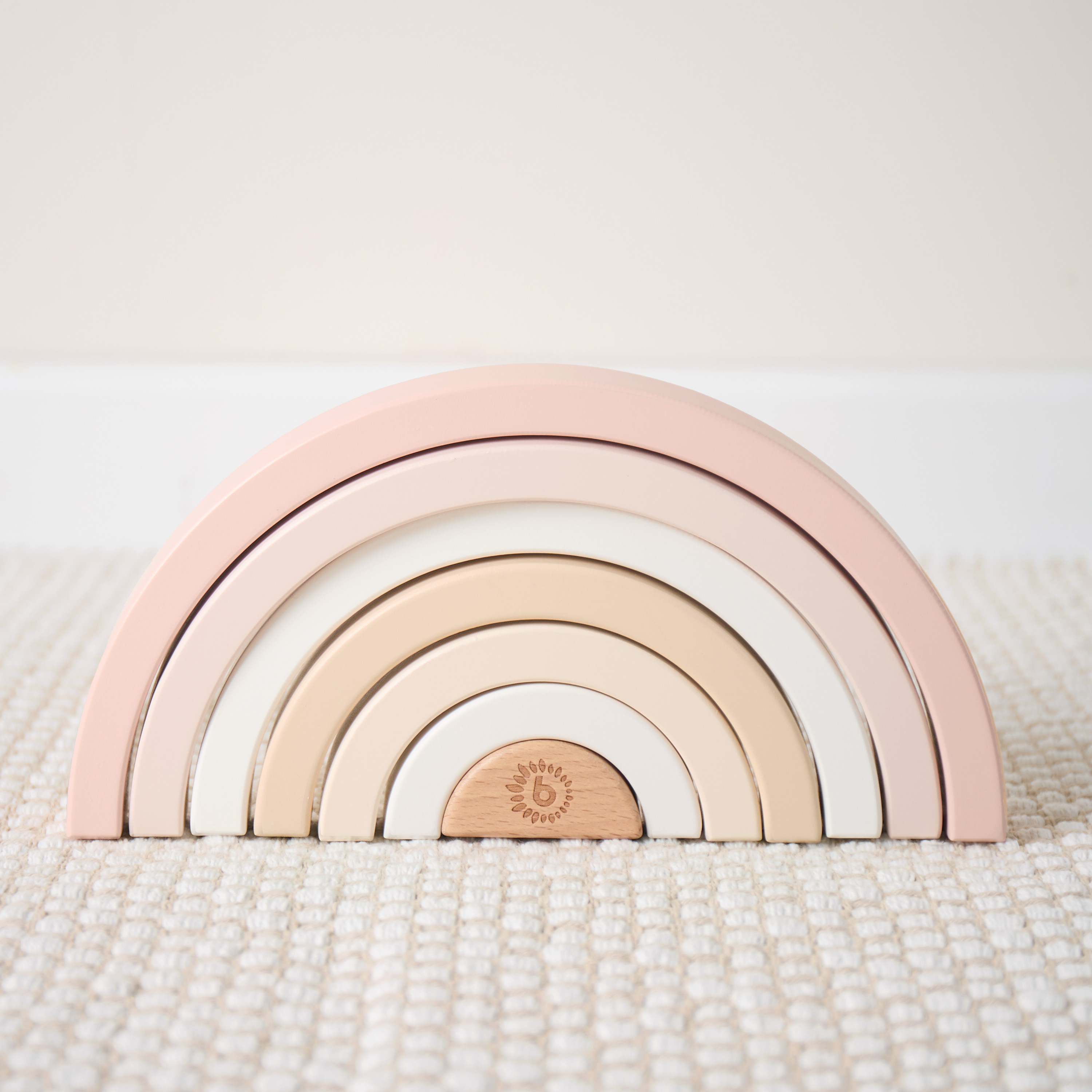 Bieco wooden rainbow – Deer Ella