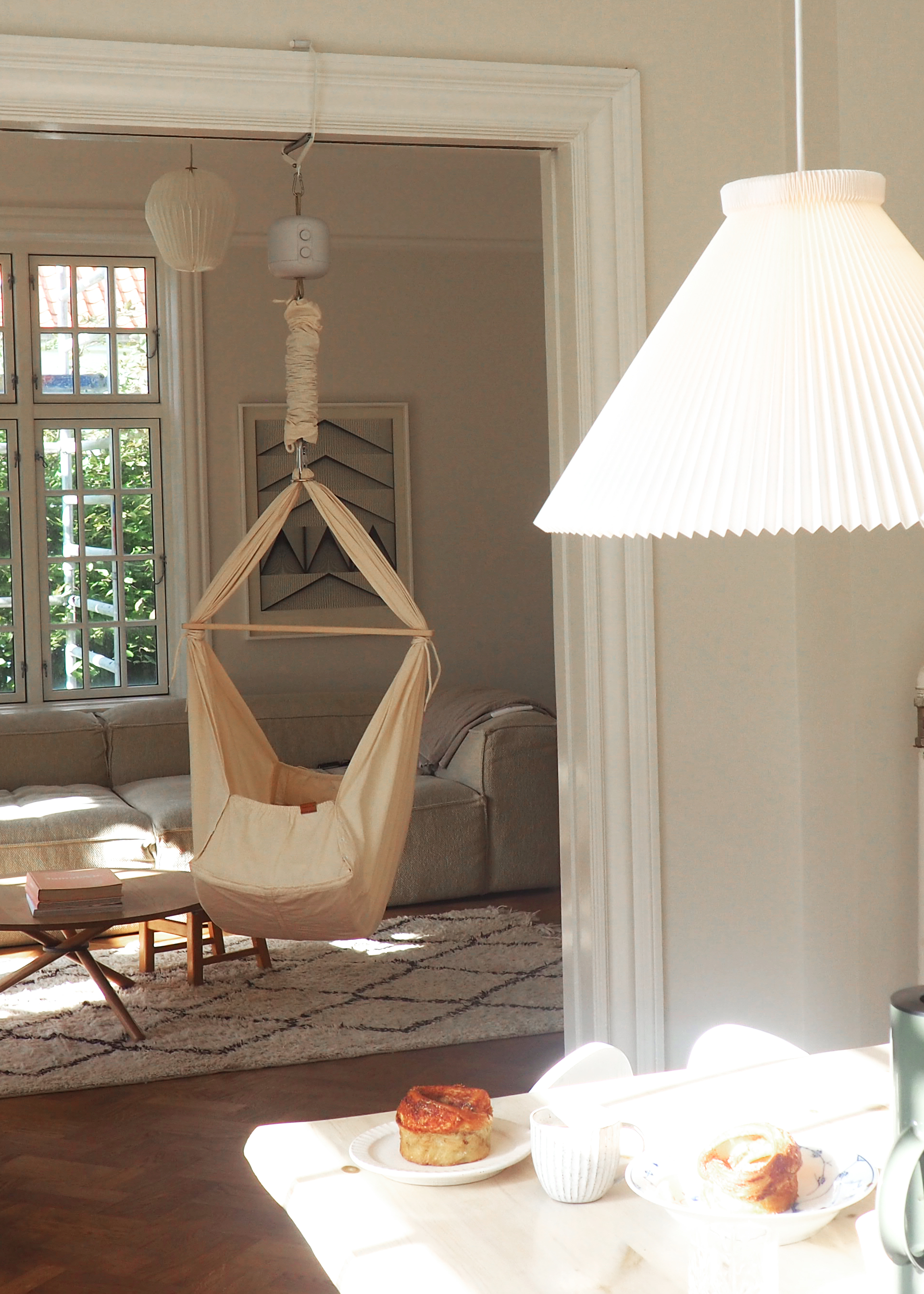 Membantu kiigu riputuskomplekt uksele