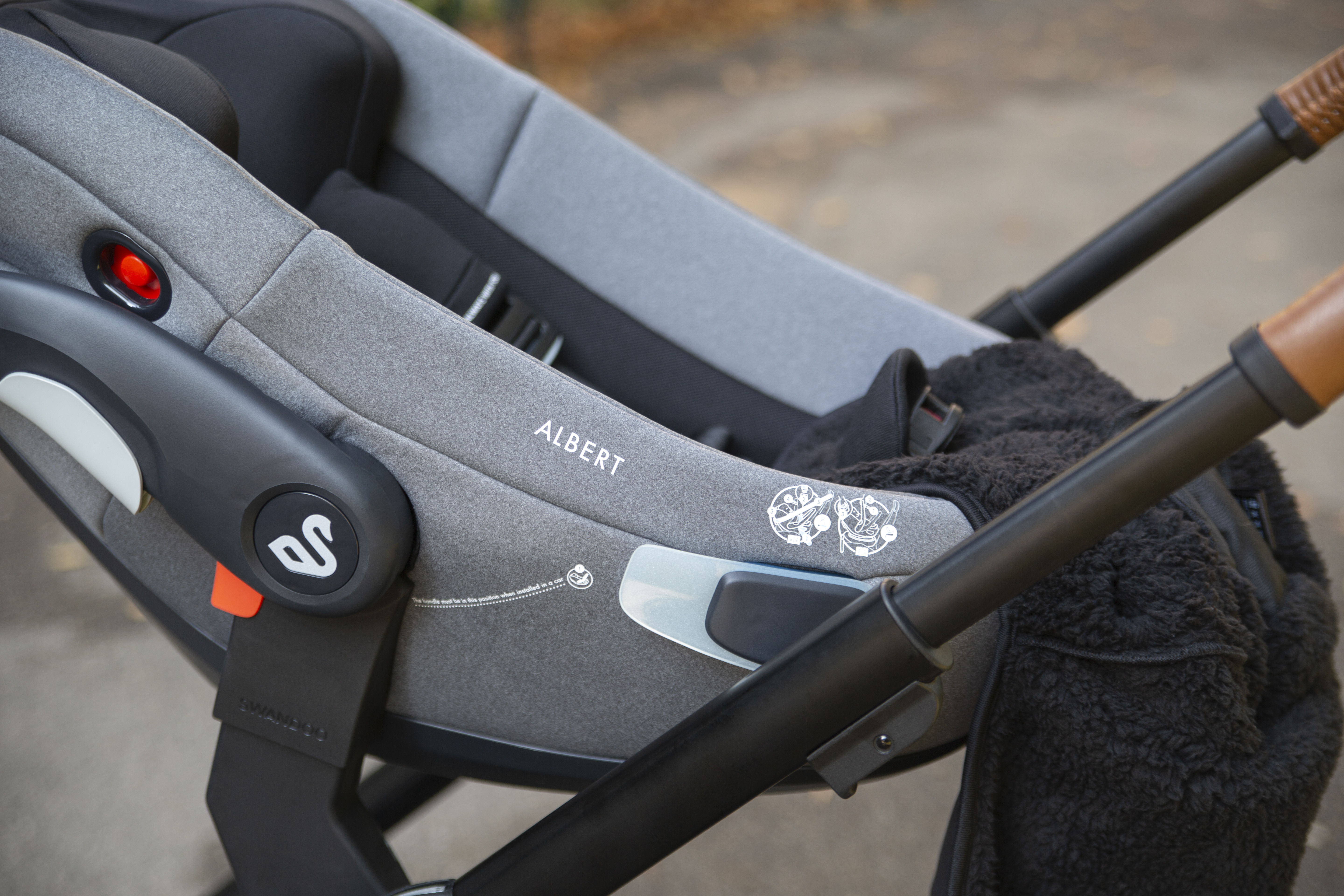 Swandoo universaalne jalakate