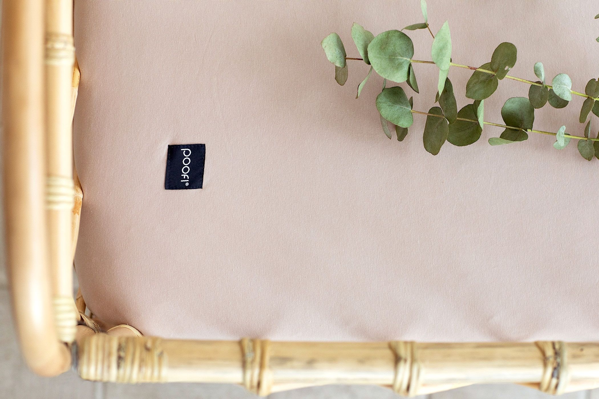 Kummiga voodilina, nugat