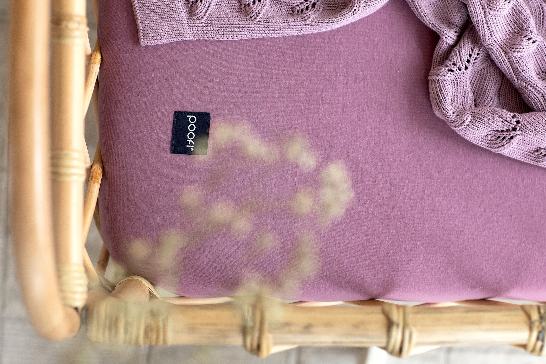 Kummiga voodilina, mauve