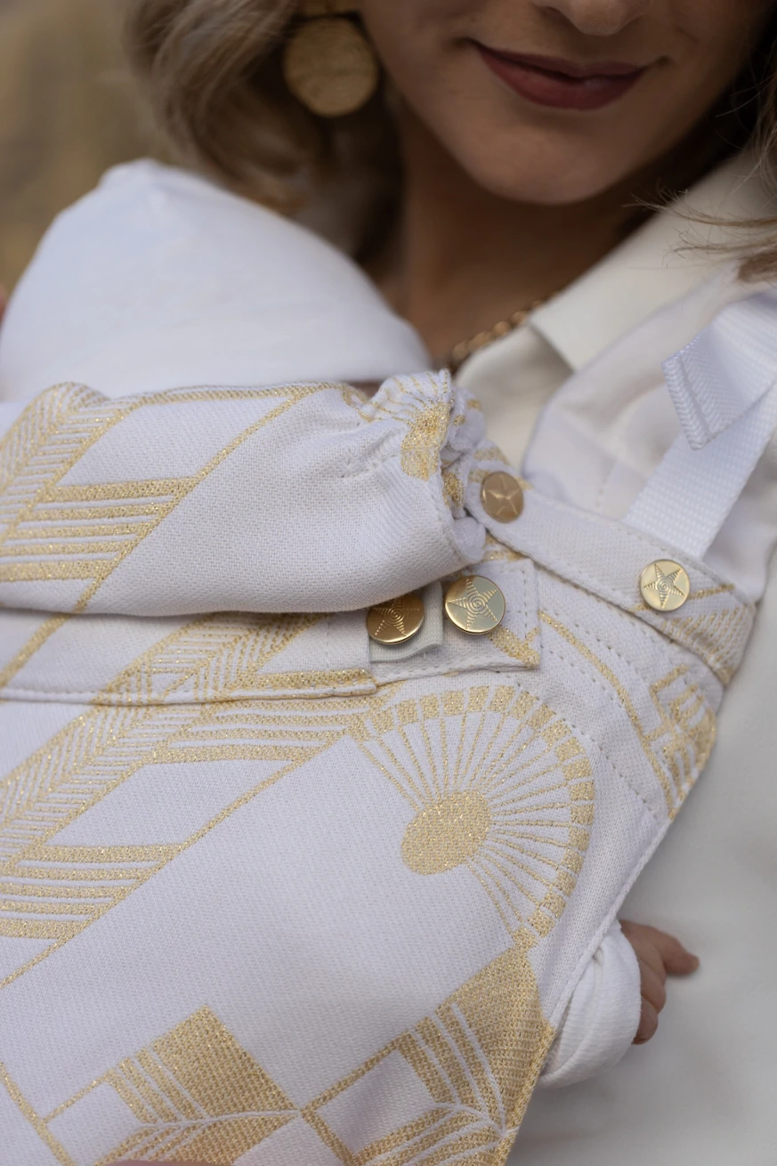baby carrier Flip Gold treasure by Fiona Erdmann