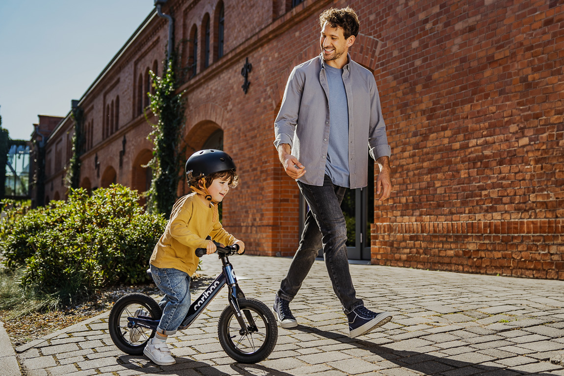 Cariboo MAGNESIUM AIR tasakaaluratas (värvivalik)