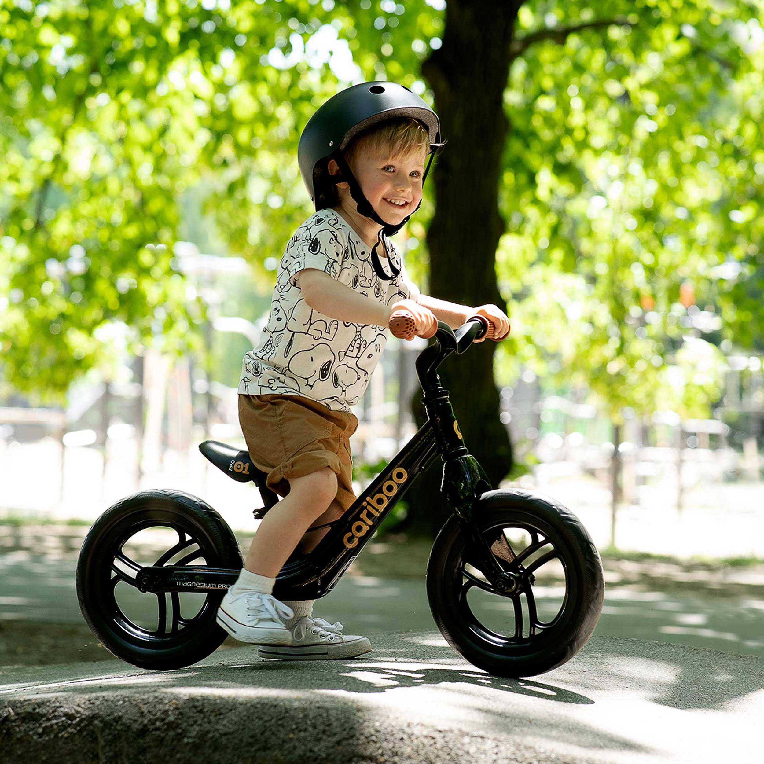 Cariboo MAGNESIUM PRO tasakaaluratas (värvivalik)