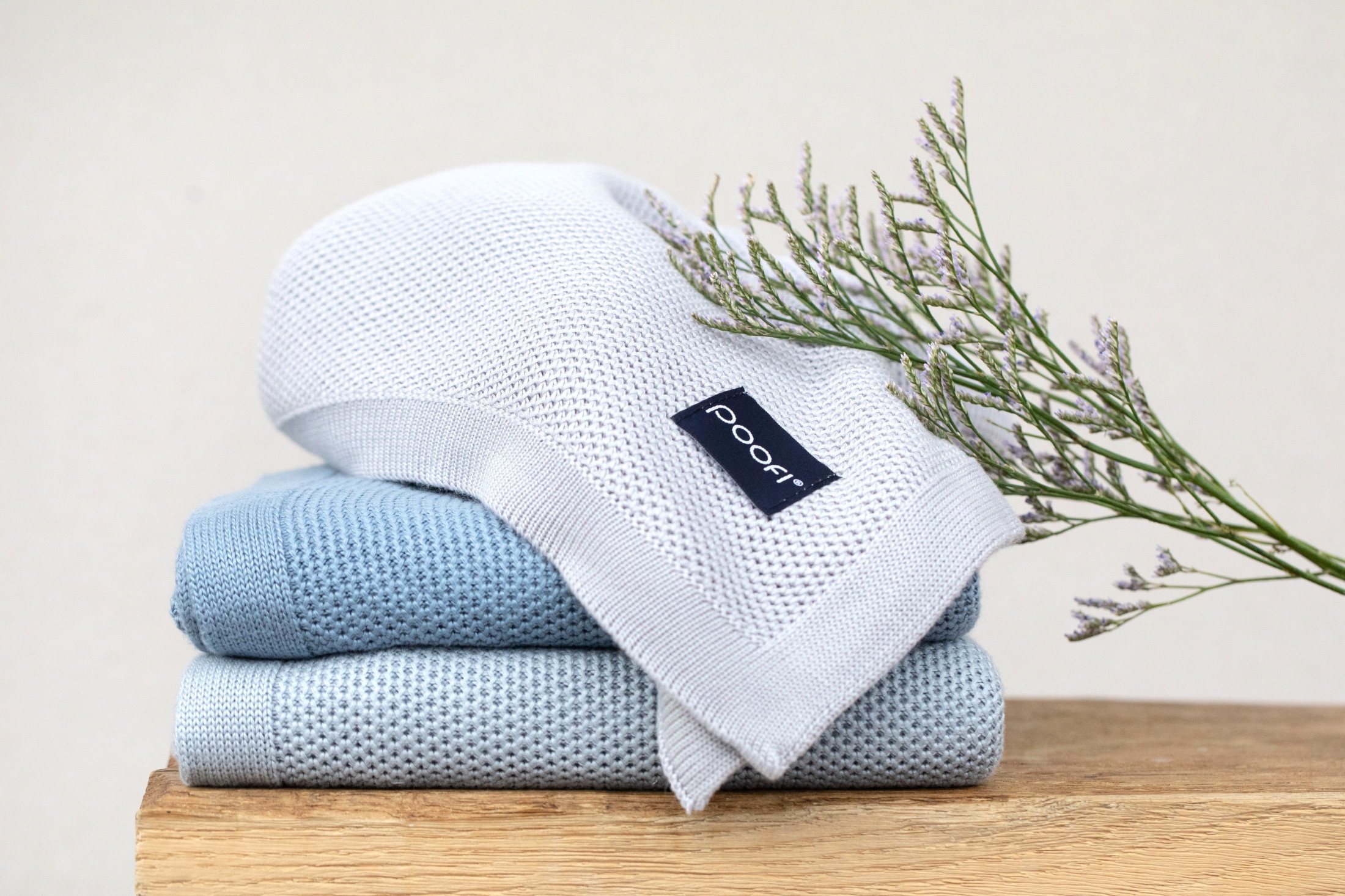 Knitted Bamboo Blanket Faro 