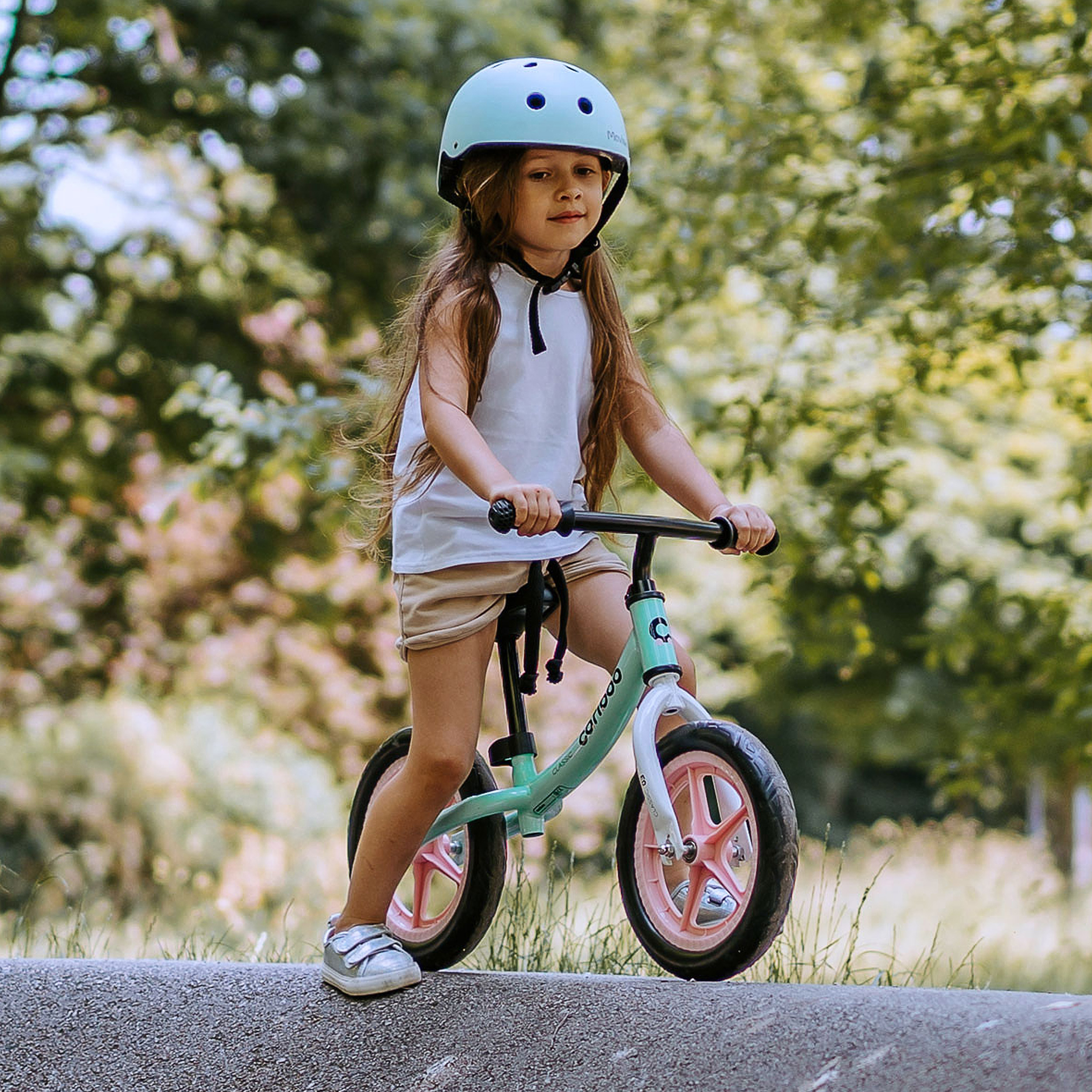 Cariboo CLASSIC tasakaaluratas (värvivalik)