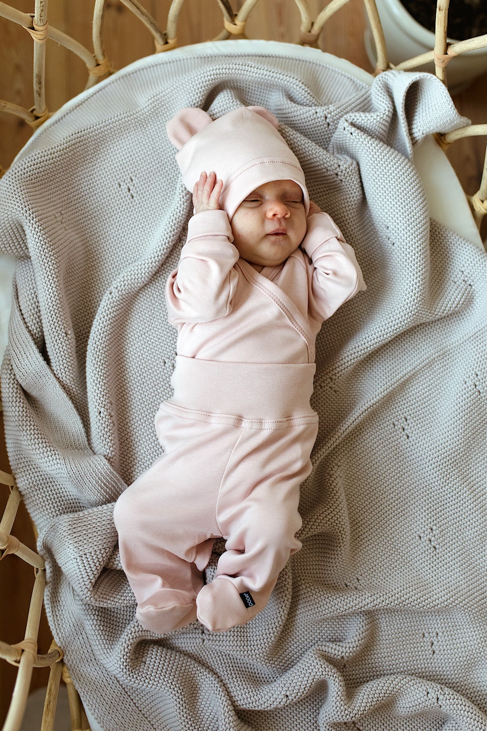 Poofi püksid (kinnine jalaosa), Pudre