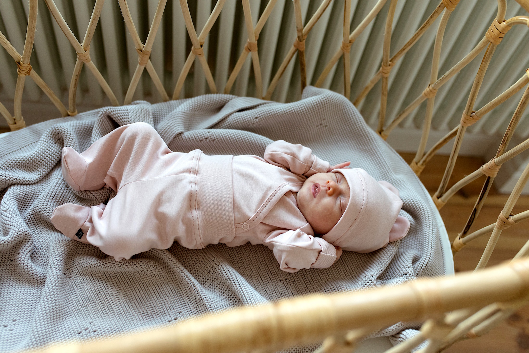 Poofi püksid (kinnine jalaosa), Pudre