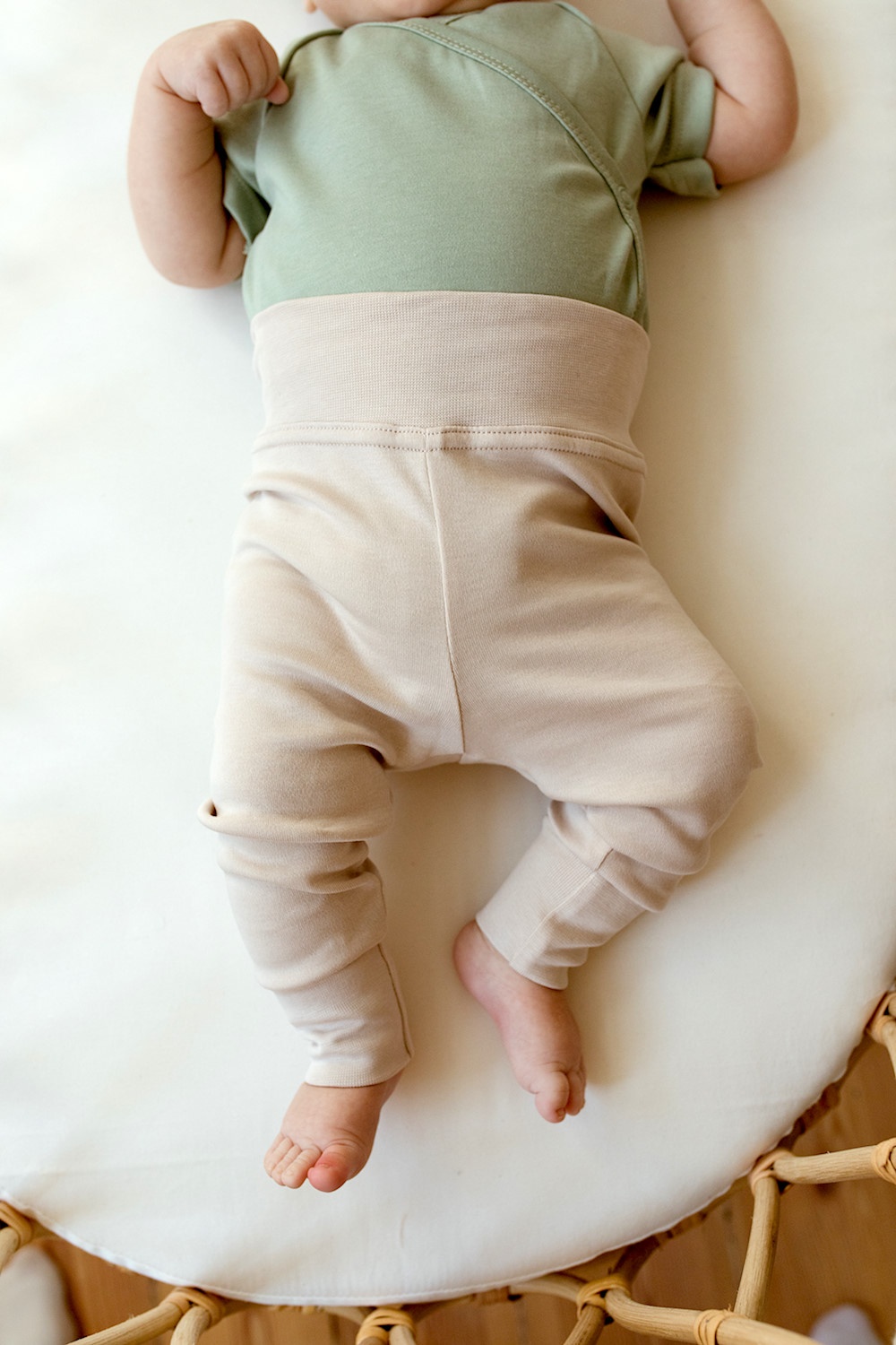 Poofi püksid, Latte