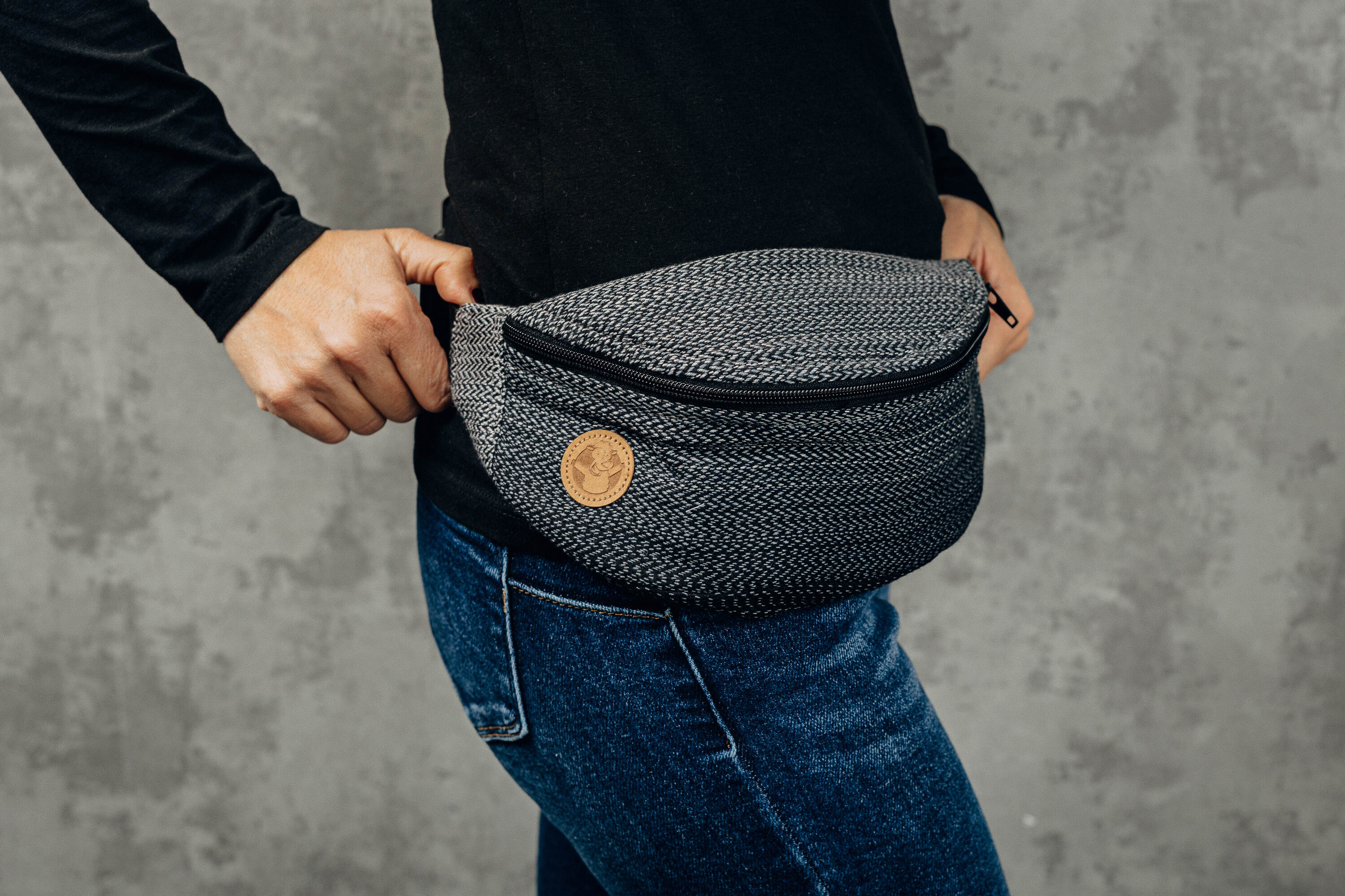 LennyLamb Waist Bag - LITTLE HERRINGBONE OMBRE GREY