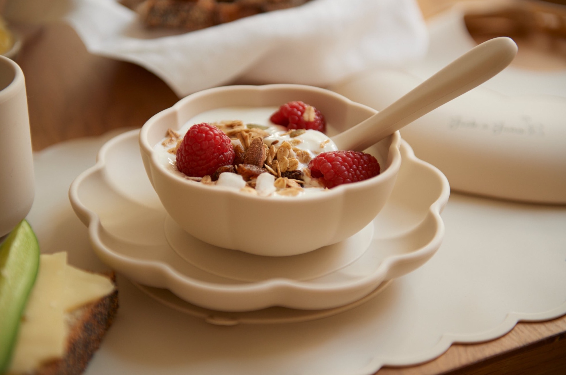 Jack o Juno Little Poppy Dining Set