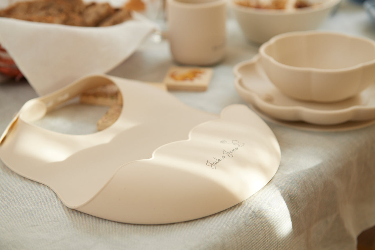 Jack o Juno silikoonist söögipõll (värvivalik)