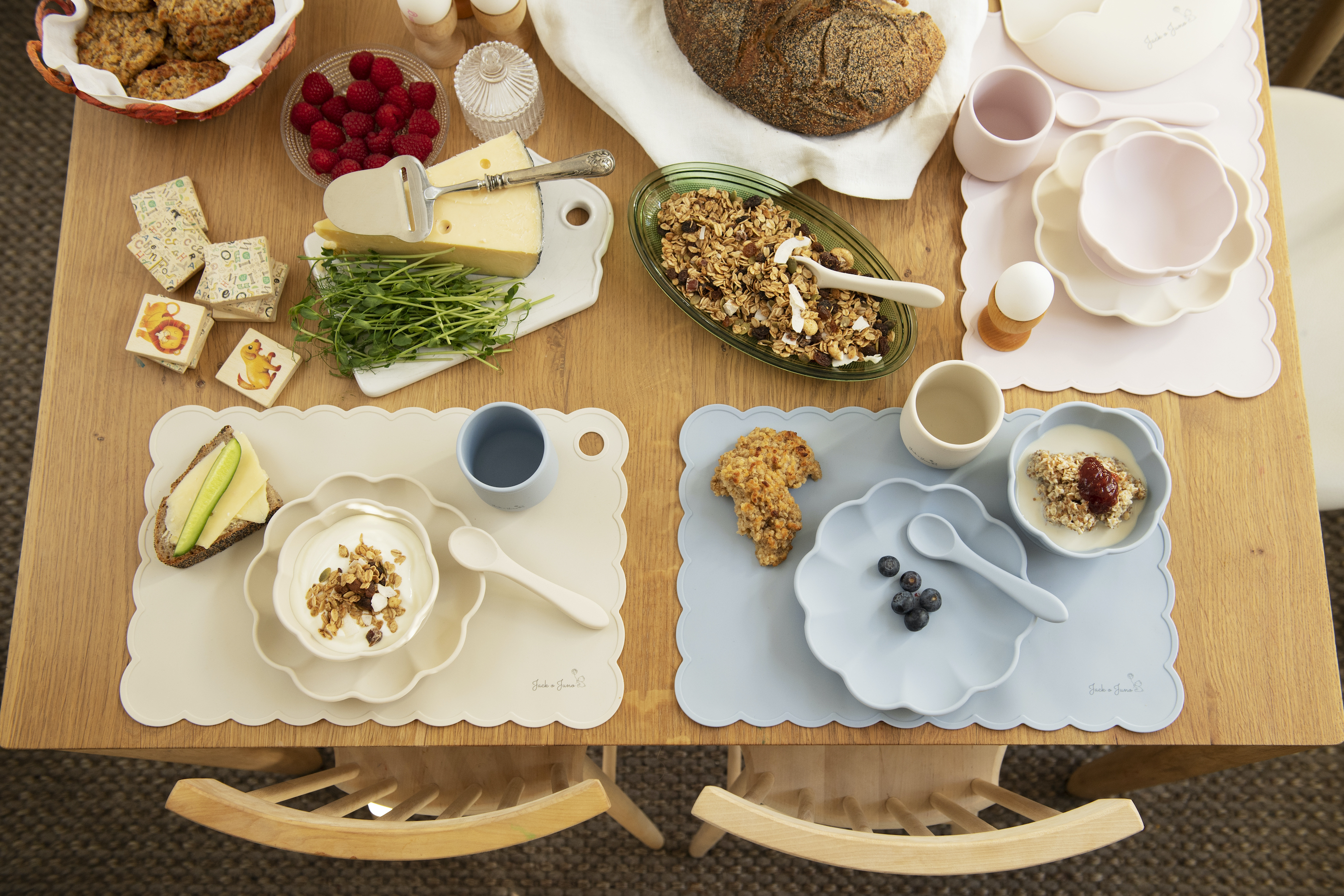 Jack o Juno silikoonist lauamatt (värvivalik)