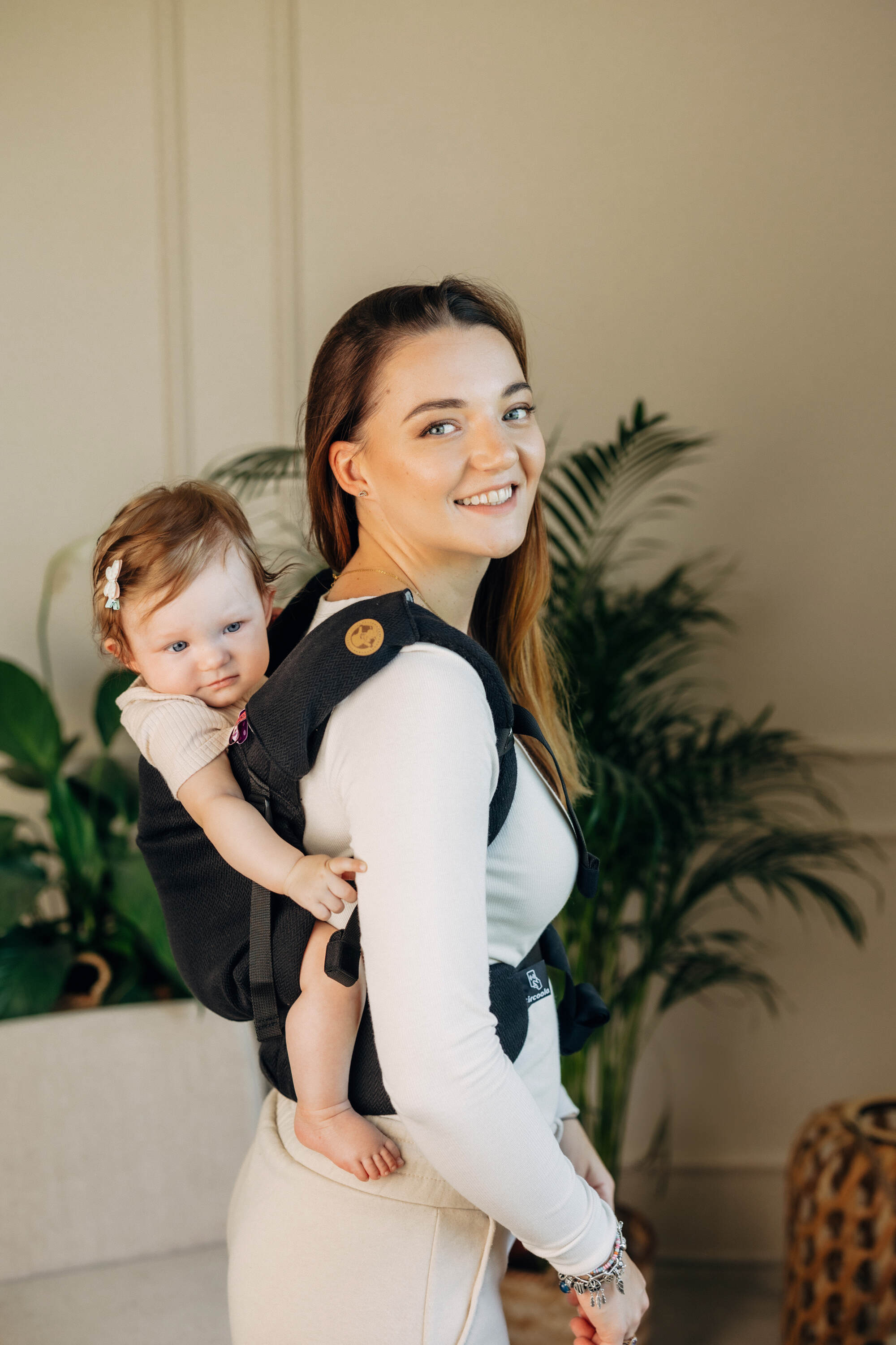 LennyLamb Drool Pads & Reach Straps Set LITTLE HERRINGBONE EBONY BLACK