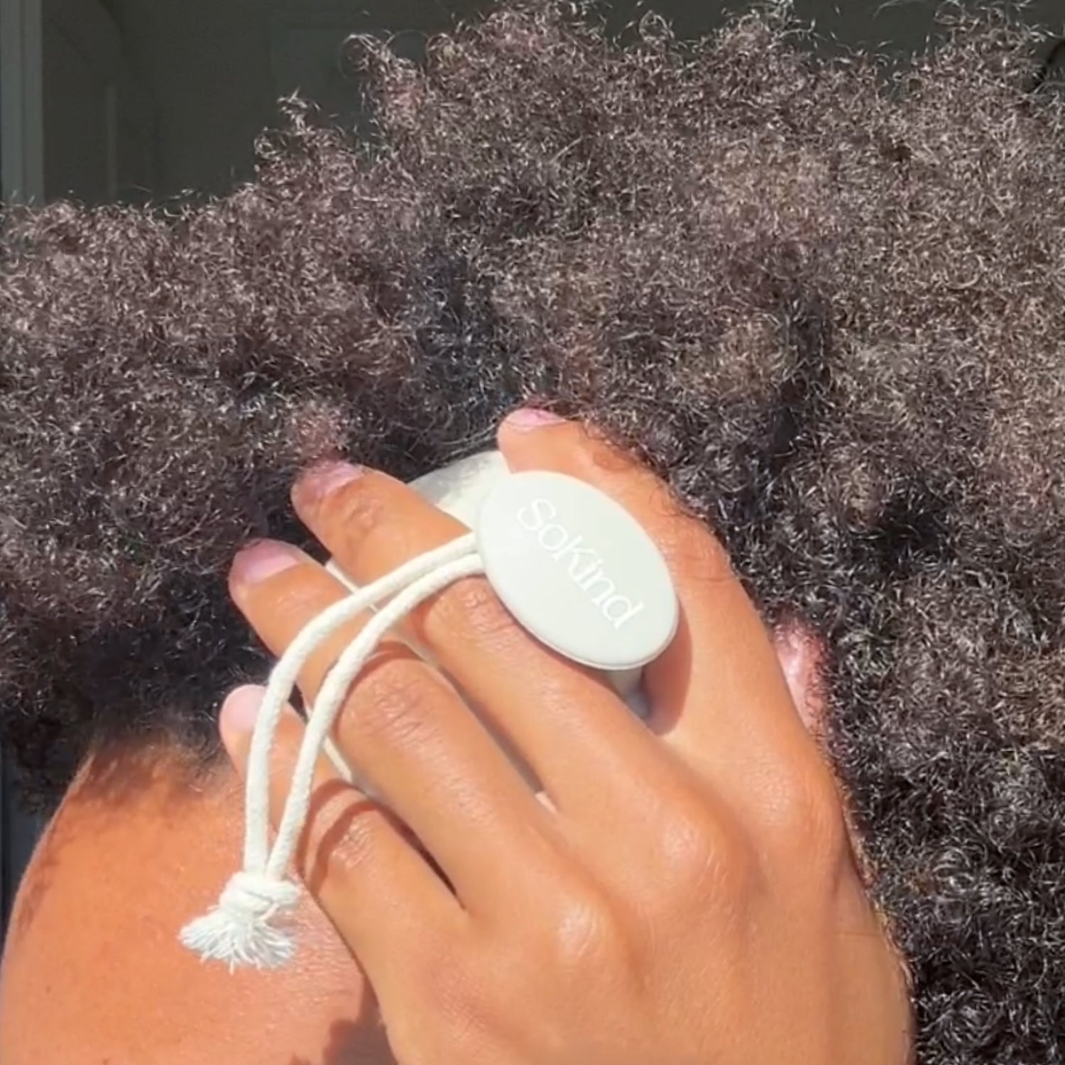 SoKind Pure Flow scalp massager