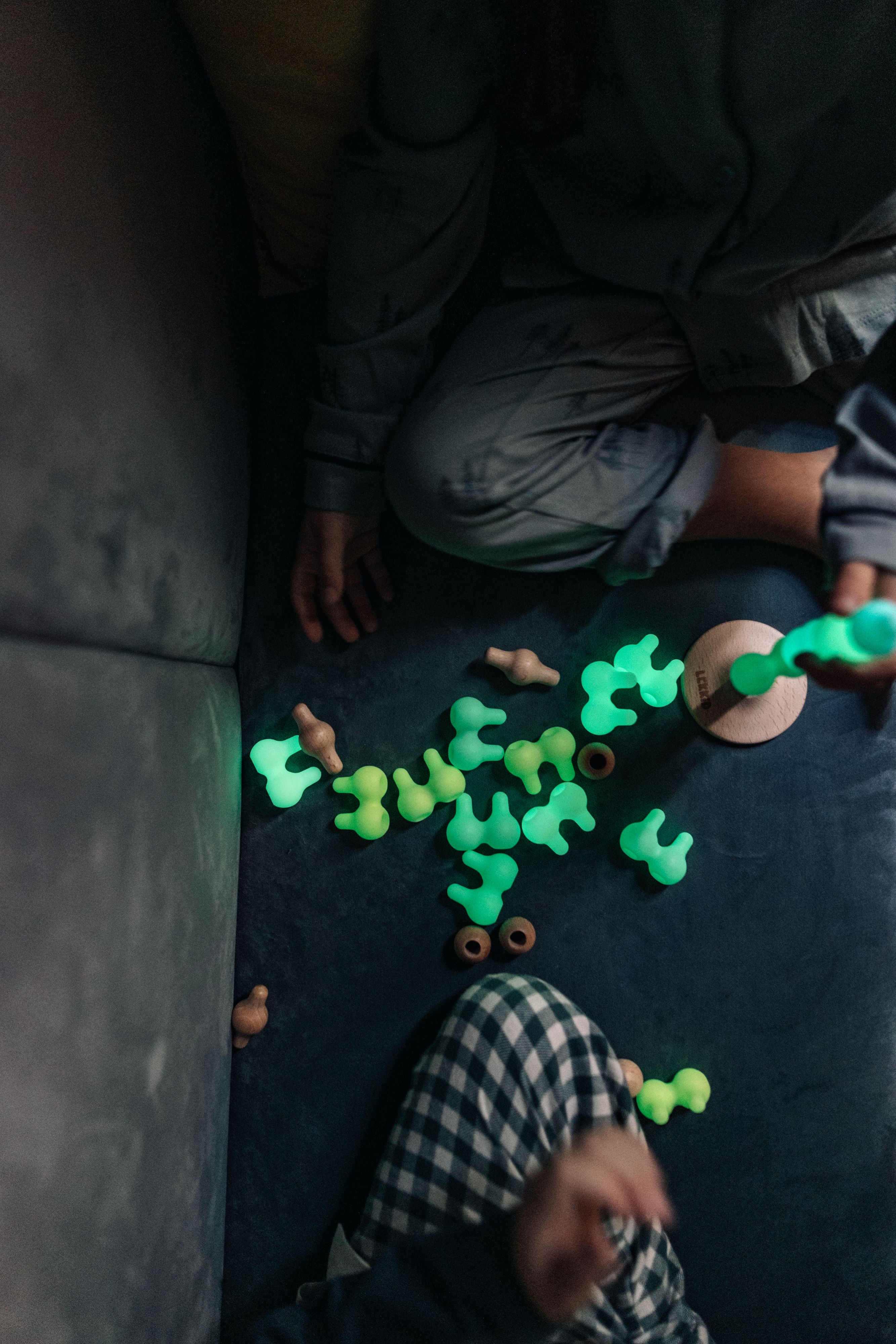 LEKKID Magical Lights pimedas helendavad klotsid