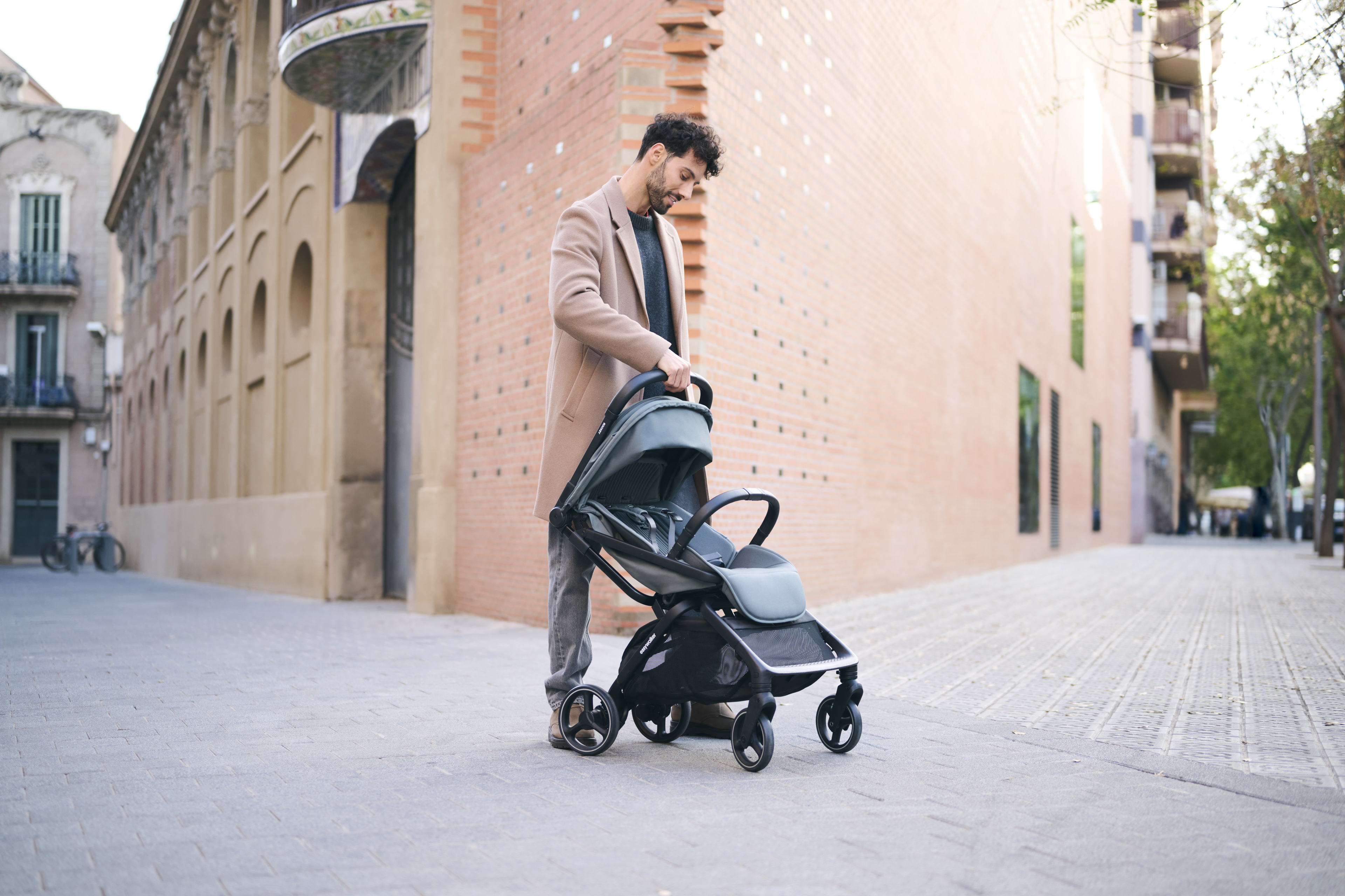 Easywalker Rockey M jalutuskäru