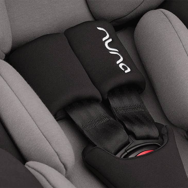 Nuna Arra Flex carseat