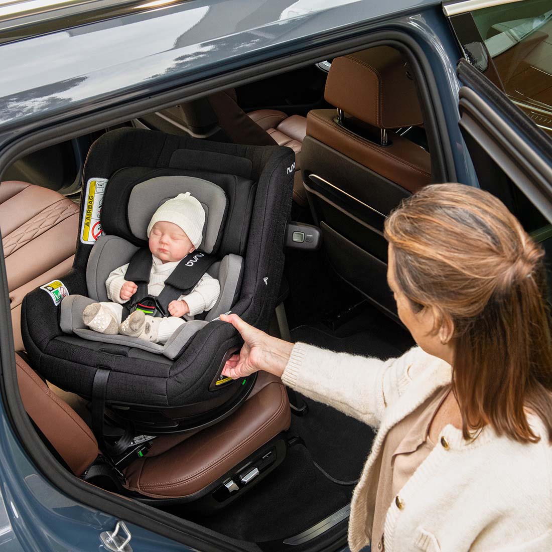 Nuna Base Curv isofix alus