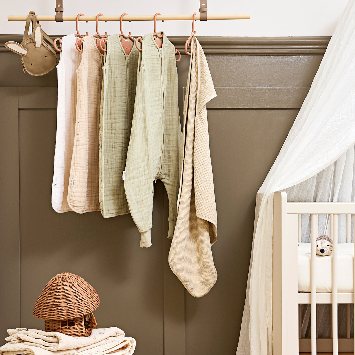 MUSLIINIST MAGAMISKOTT 0.5 TOG - WHITE