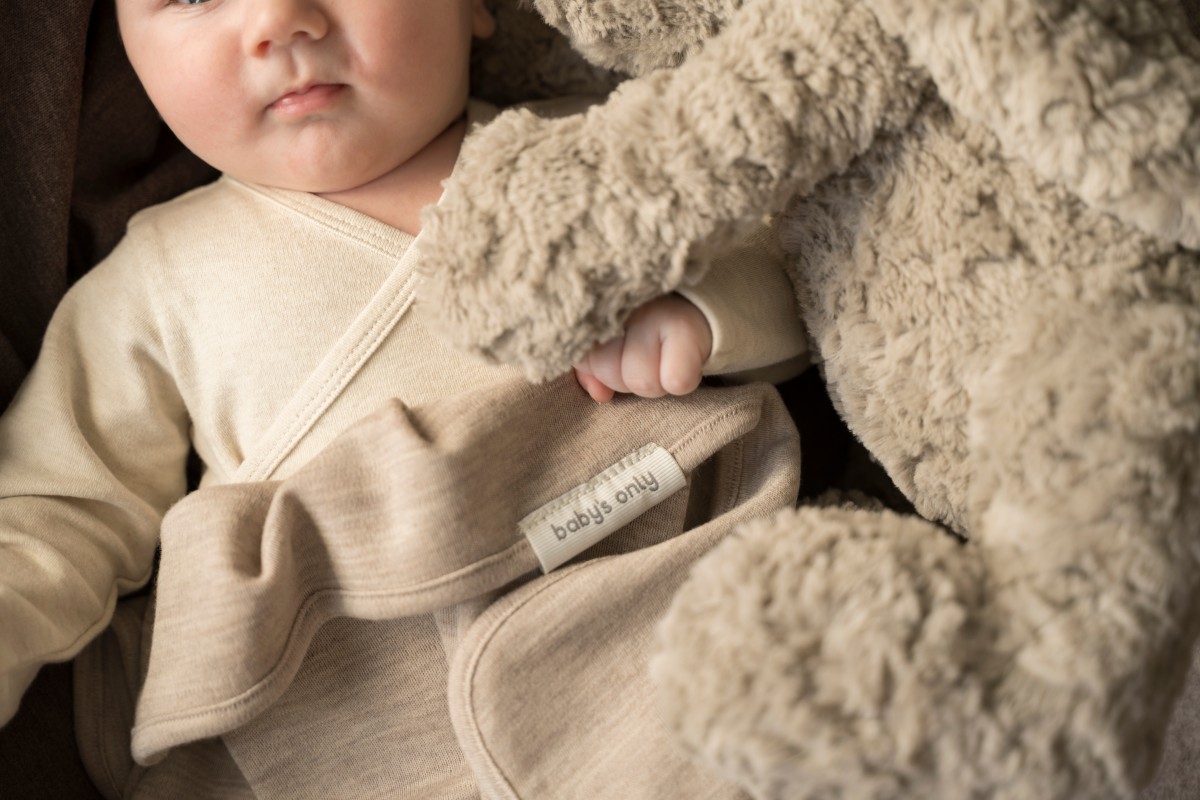 Cot blanket Merino Fine Meadow sand