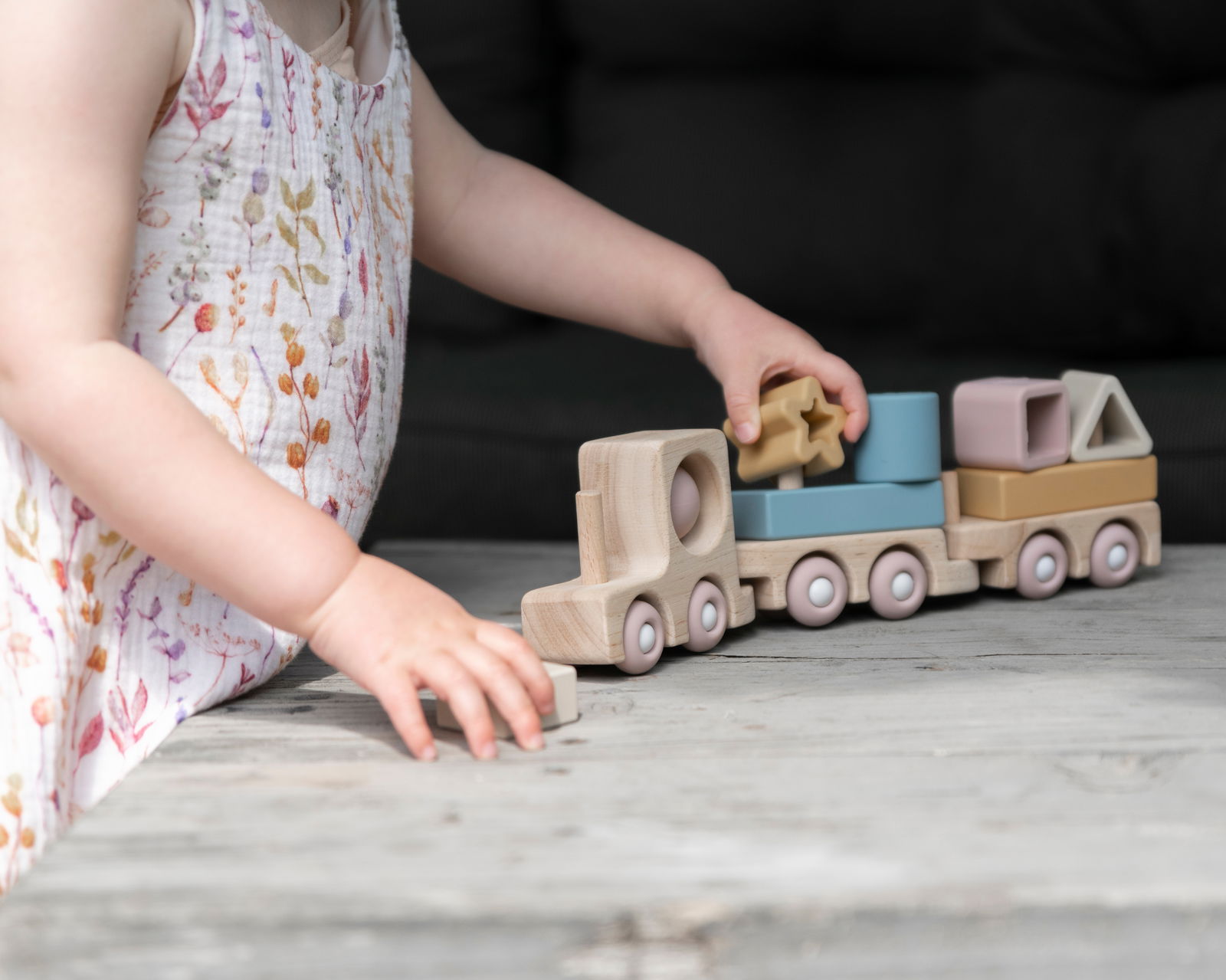 Wooden train set opal