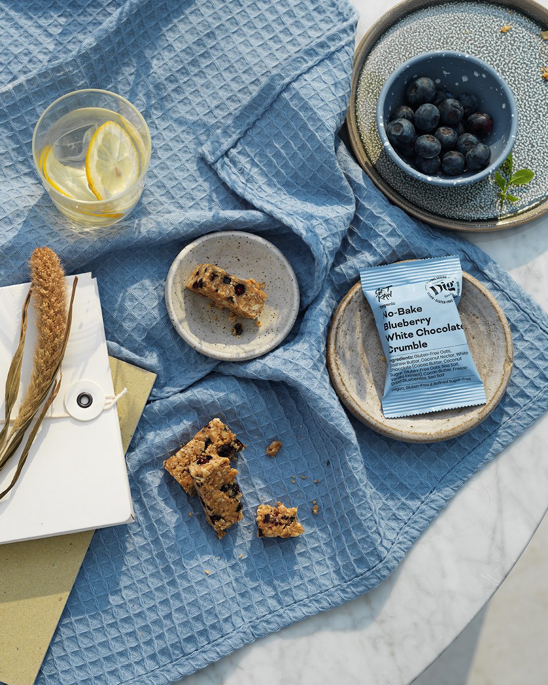 DIG No-Bake White Chocolate Blueberry Crumble 35g