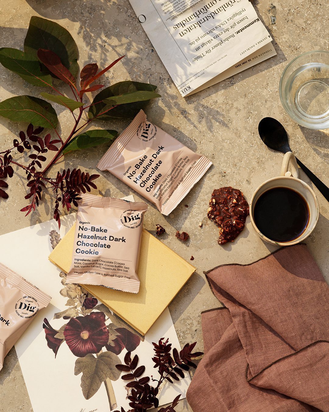 DIG No-Bake Hazelnut Dark Chocolate Cookie 30g