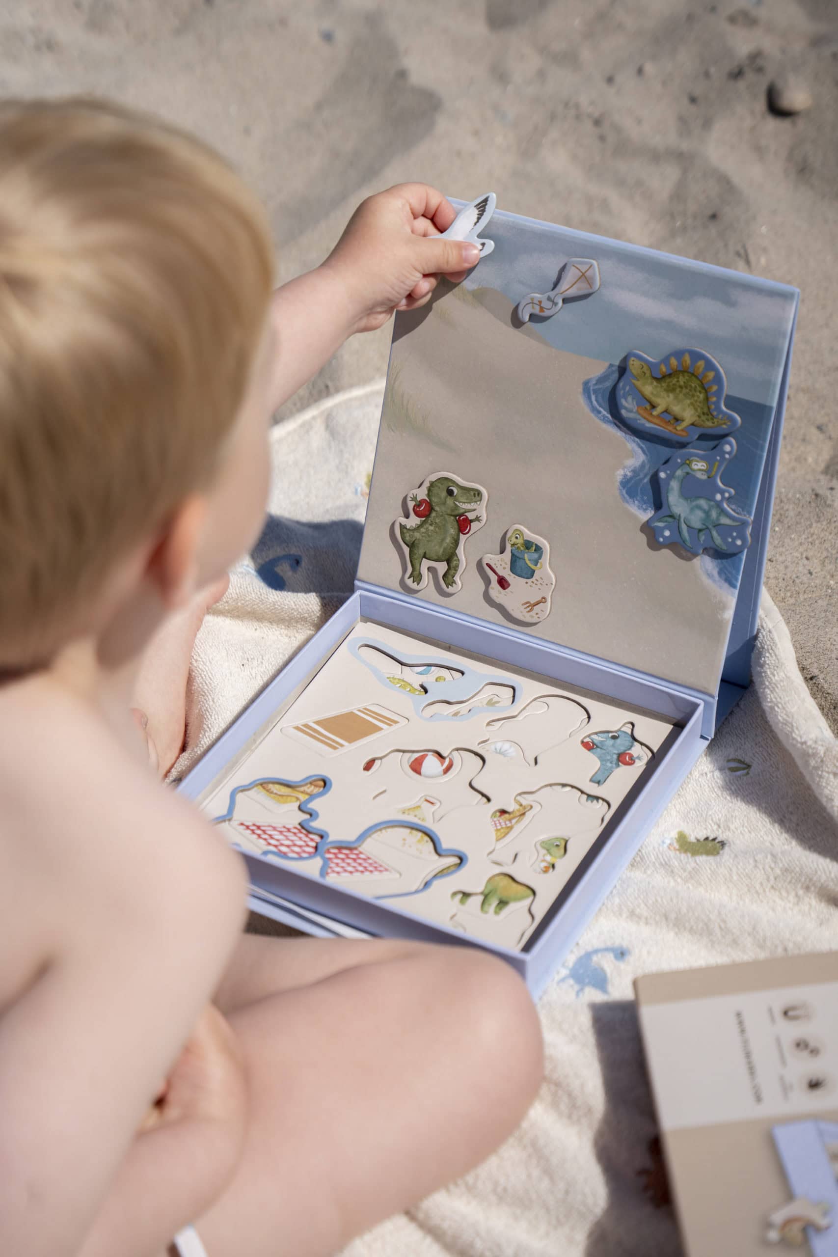 Magnetmäng Dino Beach