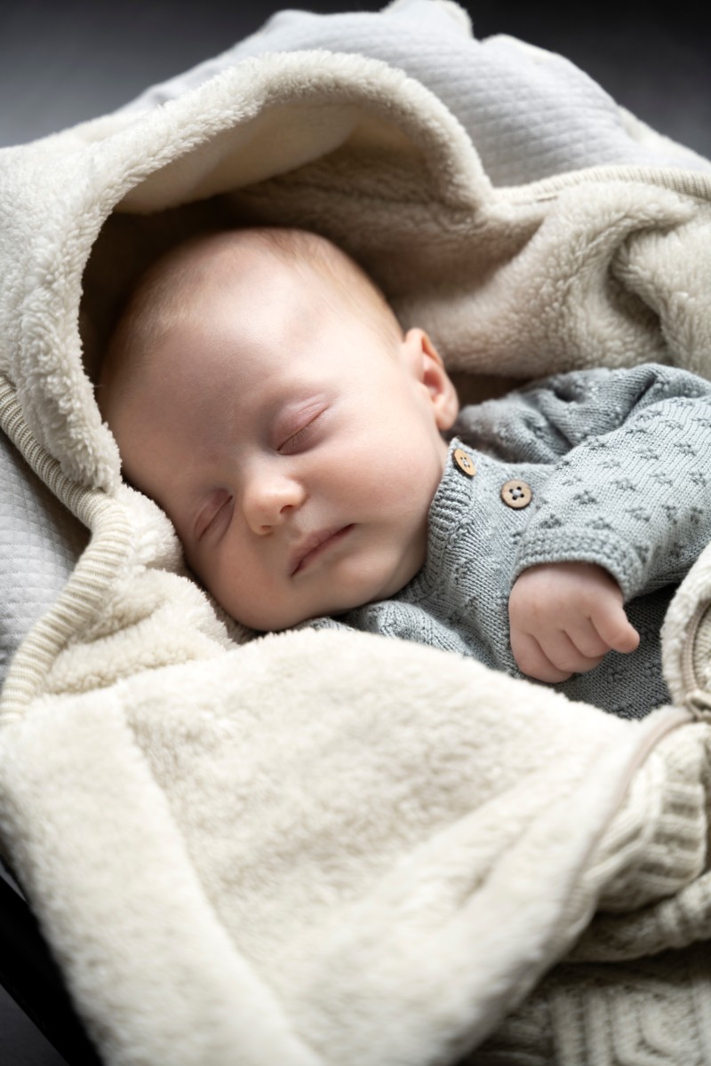 Soojakott turvahälli Sierra Warm linen