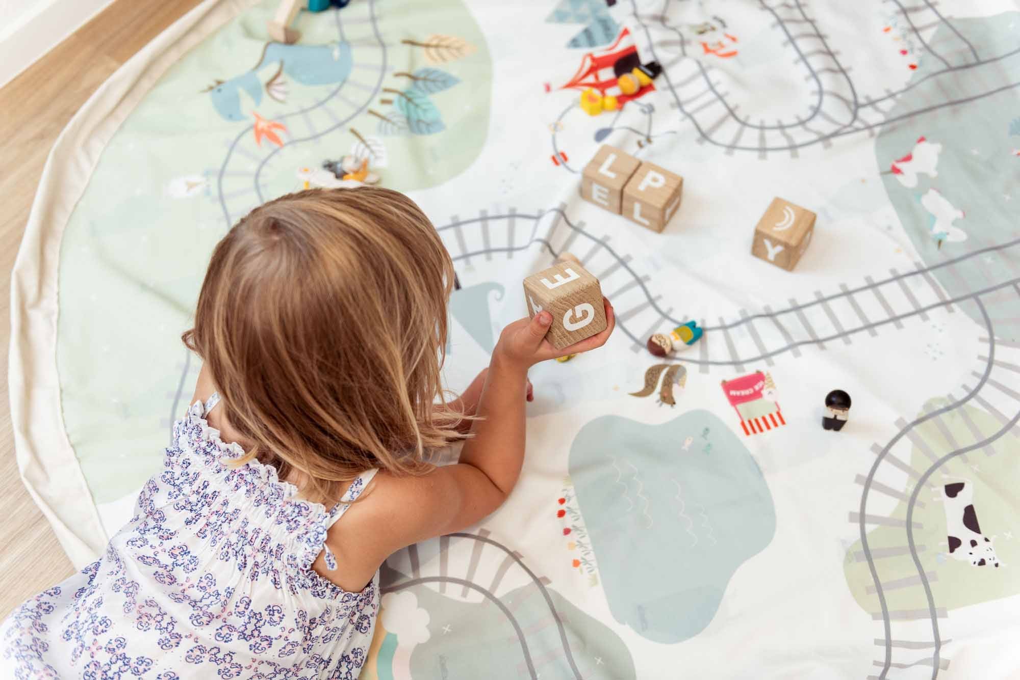 Play&Go mänguasjade hoiukott/tegelusmatt Noomad (kaks printi)