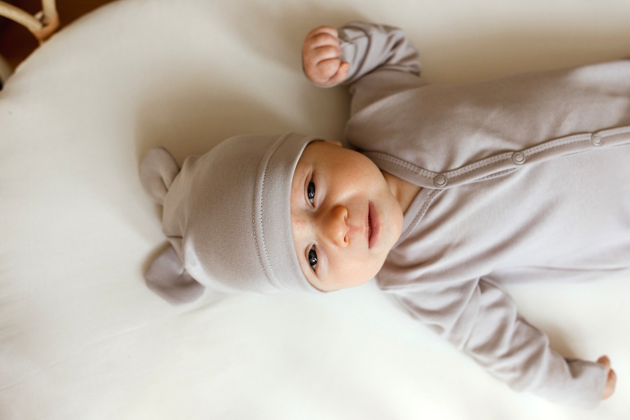 Poofi kõrvadega müts, Light Grey