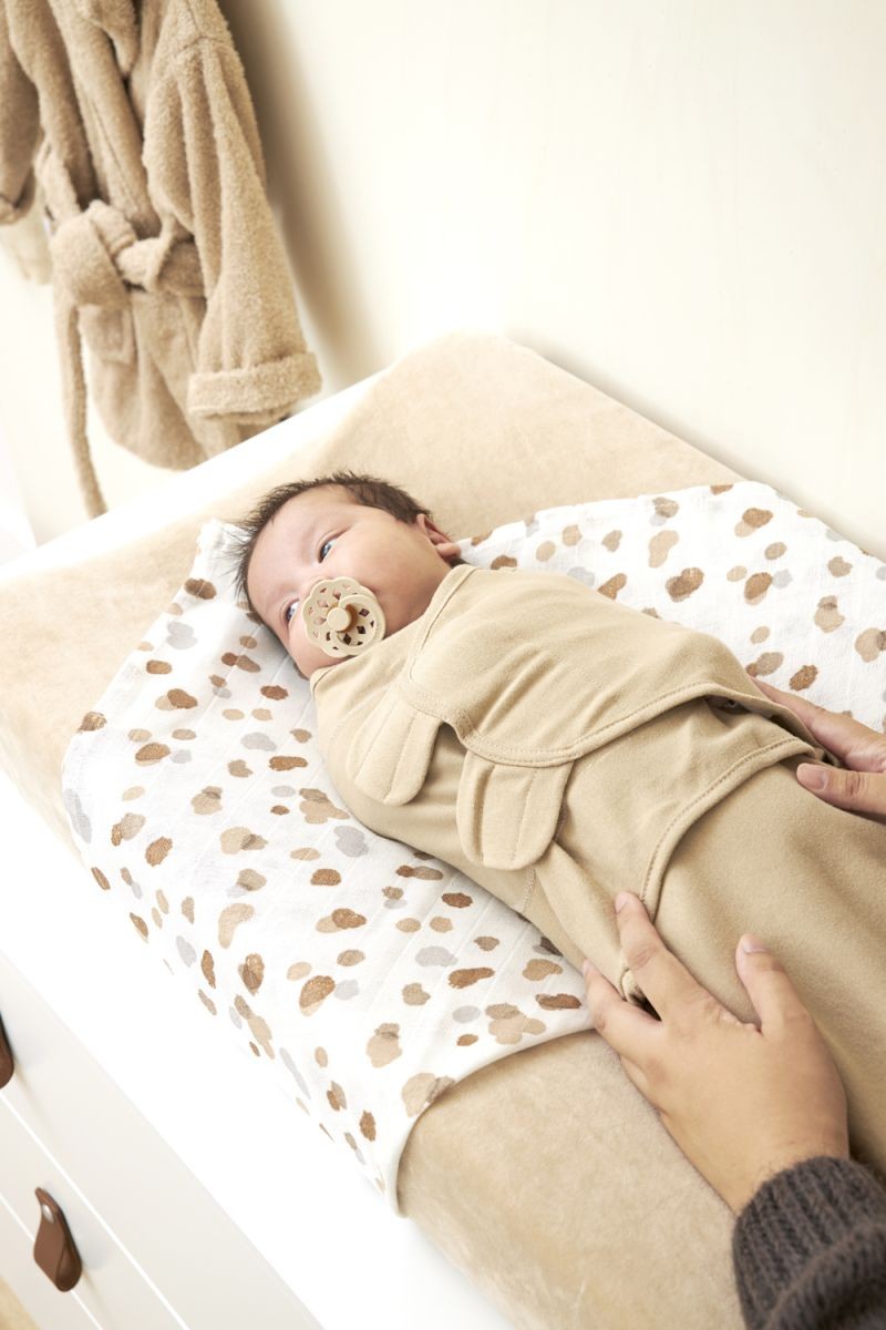 SWADDLE SAND - 0-3 MONTHS
