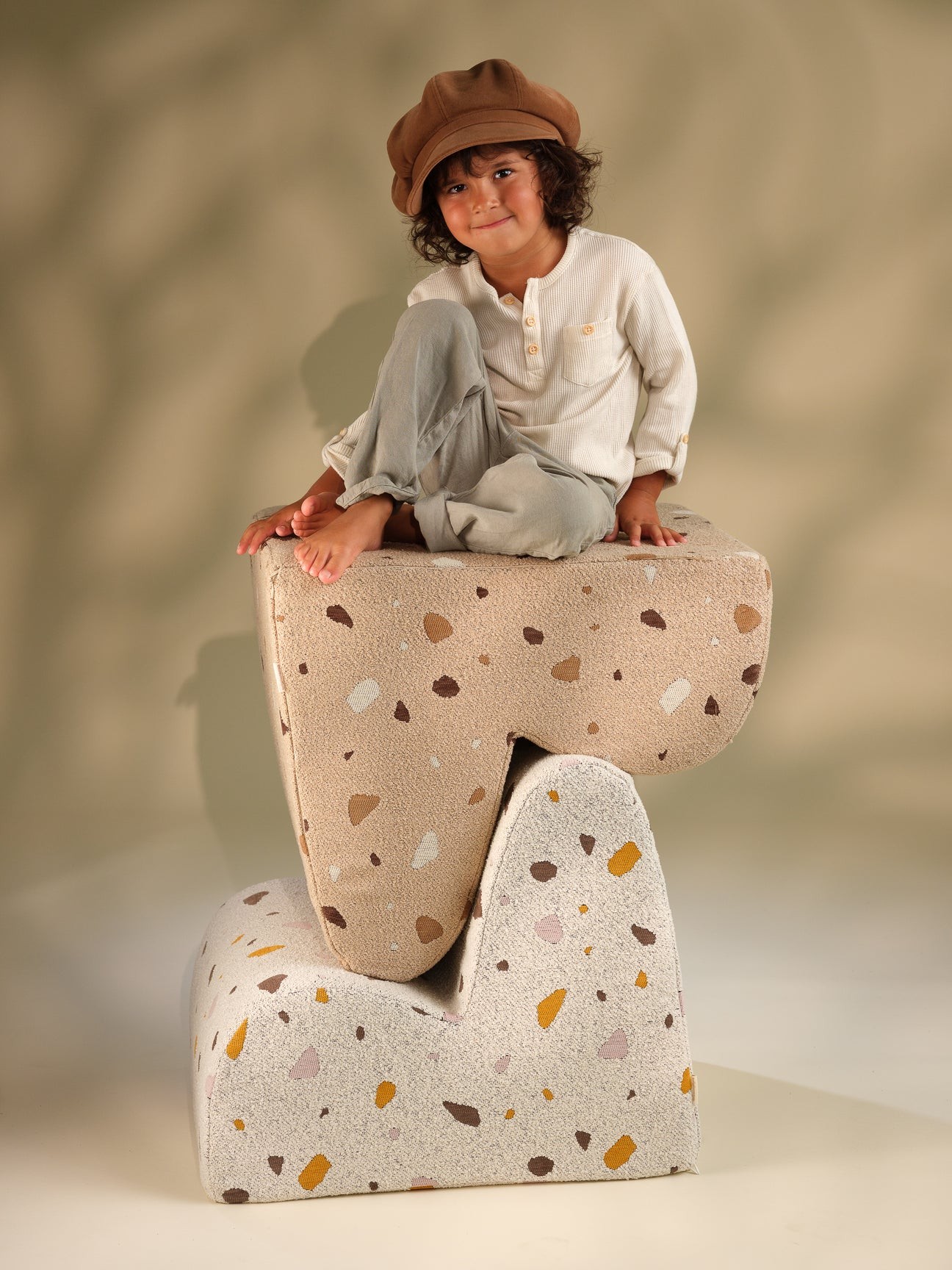  Wigiwama CLOUD TERRAZZO CHAIR