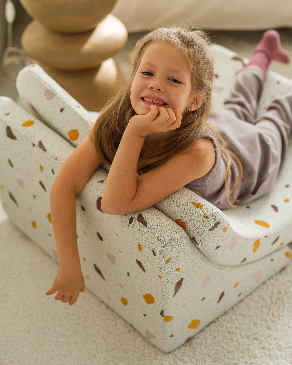 Laste lamamistool Moon Terrazzo (värvivalik)