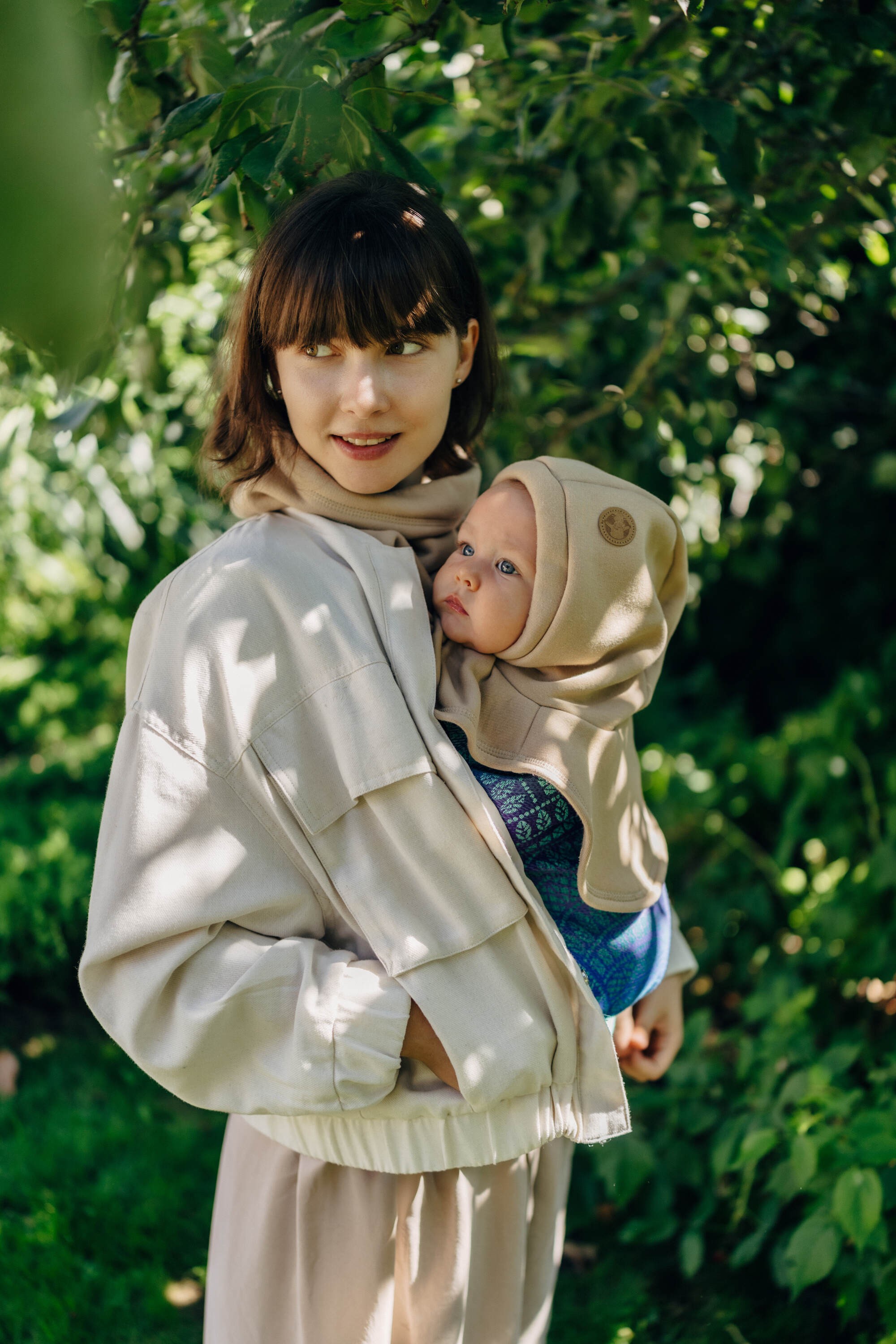 Turtleneck for two, Beige
