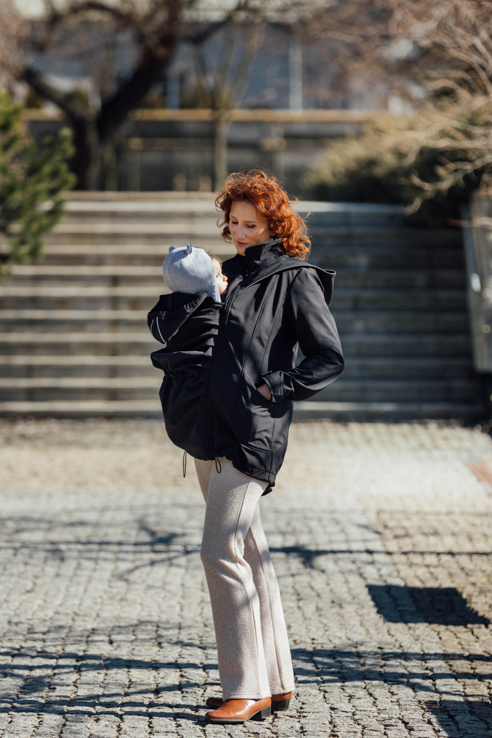 LennyLamb Softshell Babywearing Coat - Black