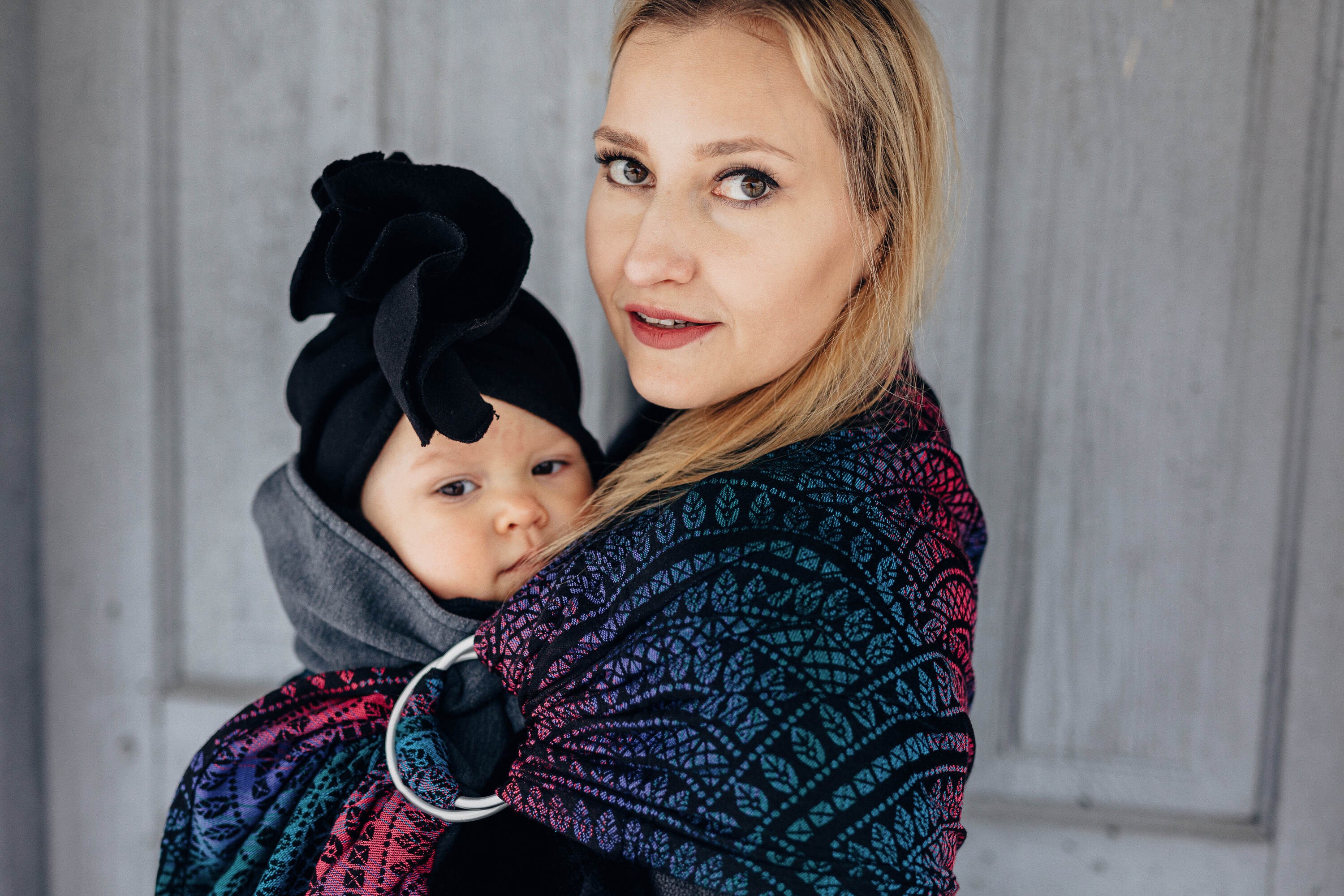 LennyLamb Ring Sling Peacock's Tail - Black Opal