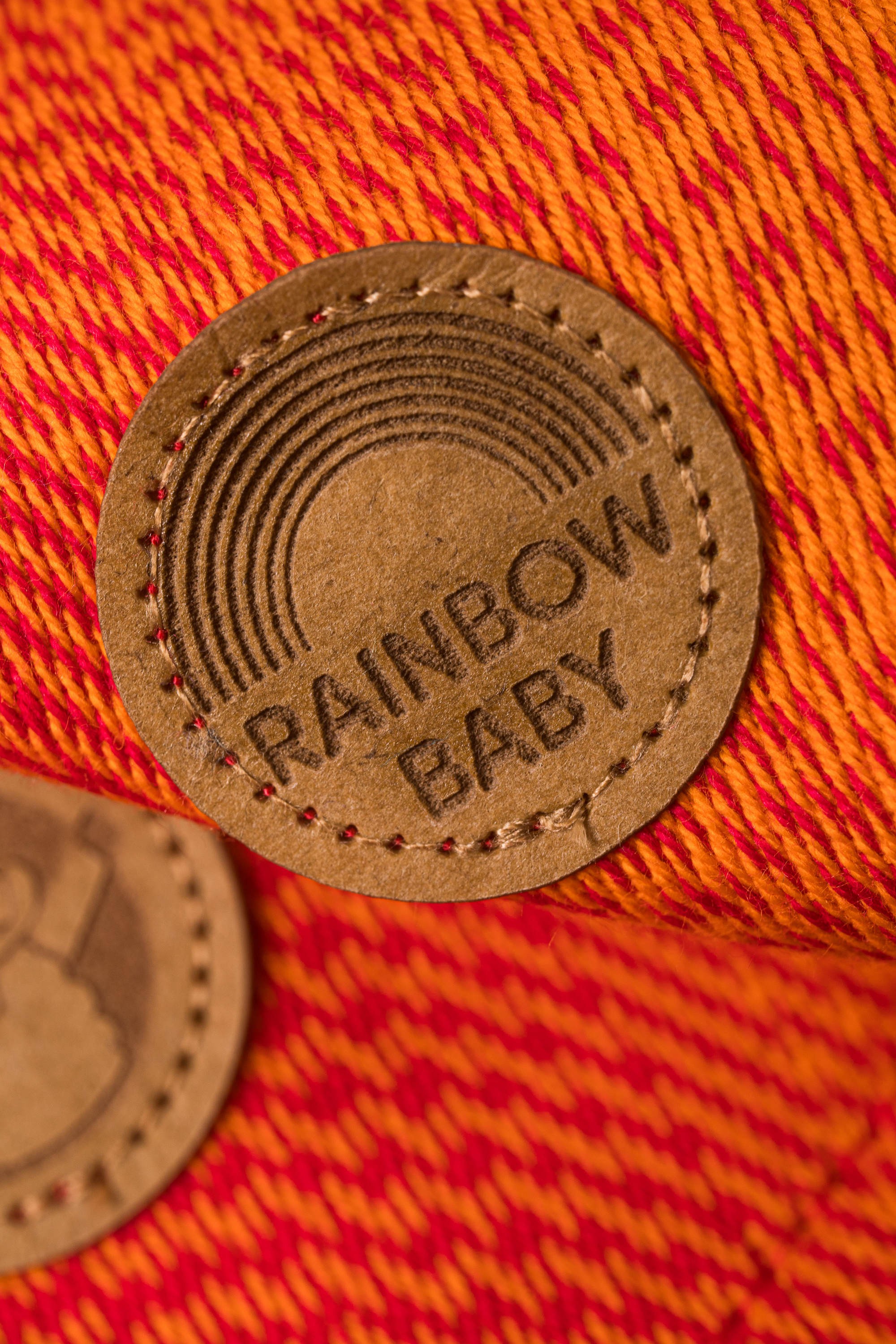 LennyLamb Ring Sling Rainbow Baby
