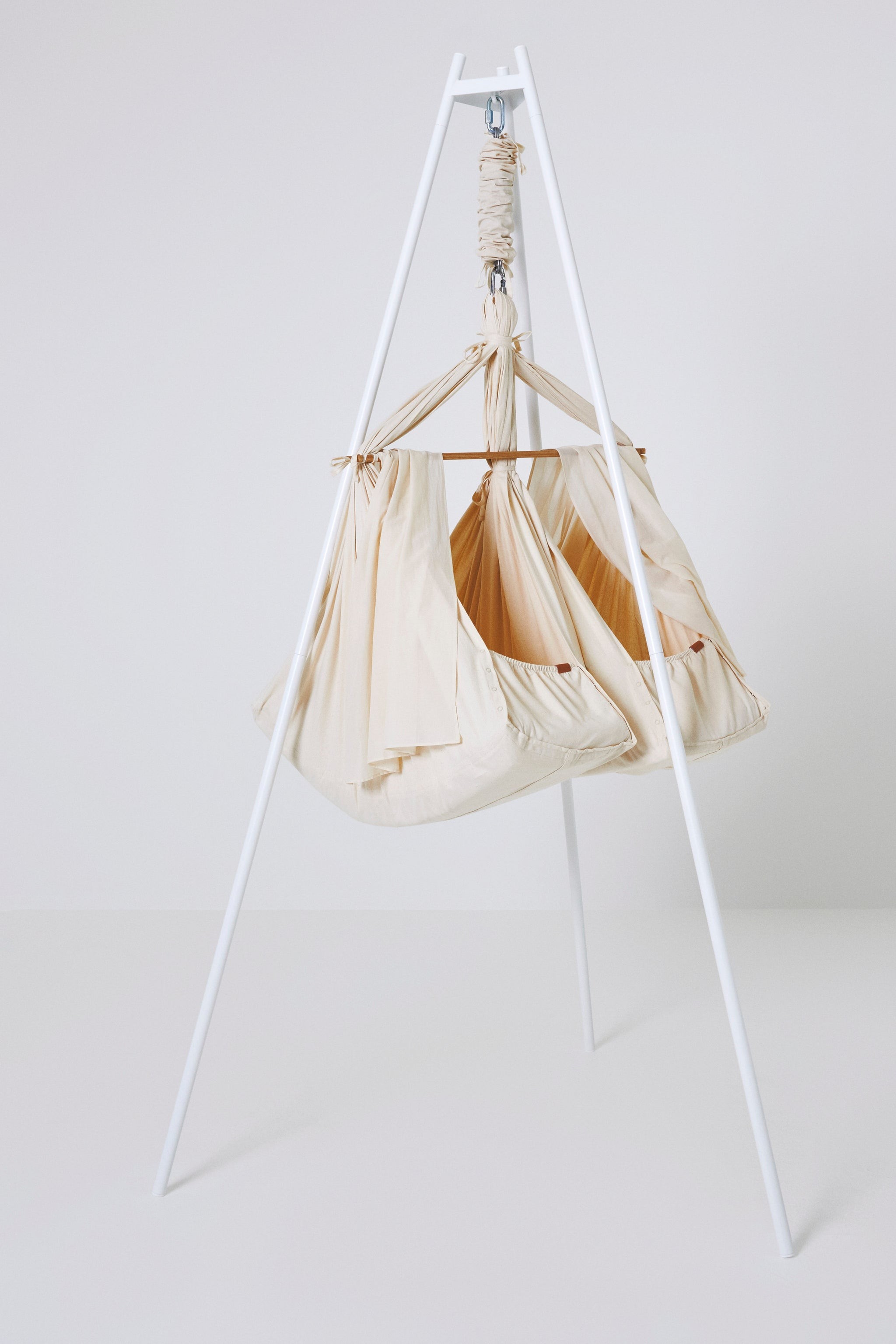 Membantu Baby twin hammock