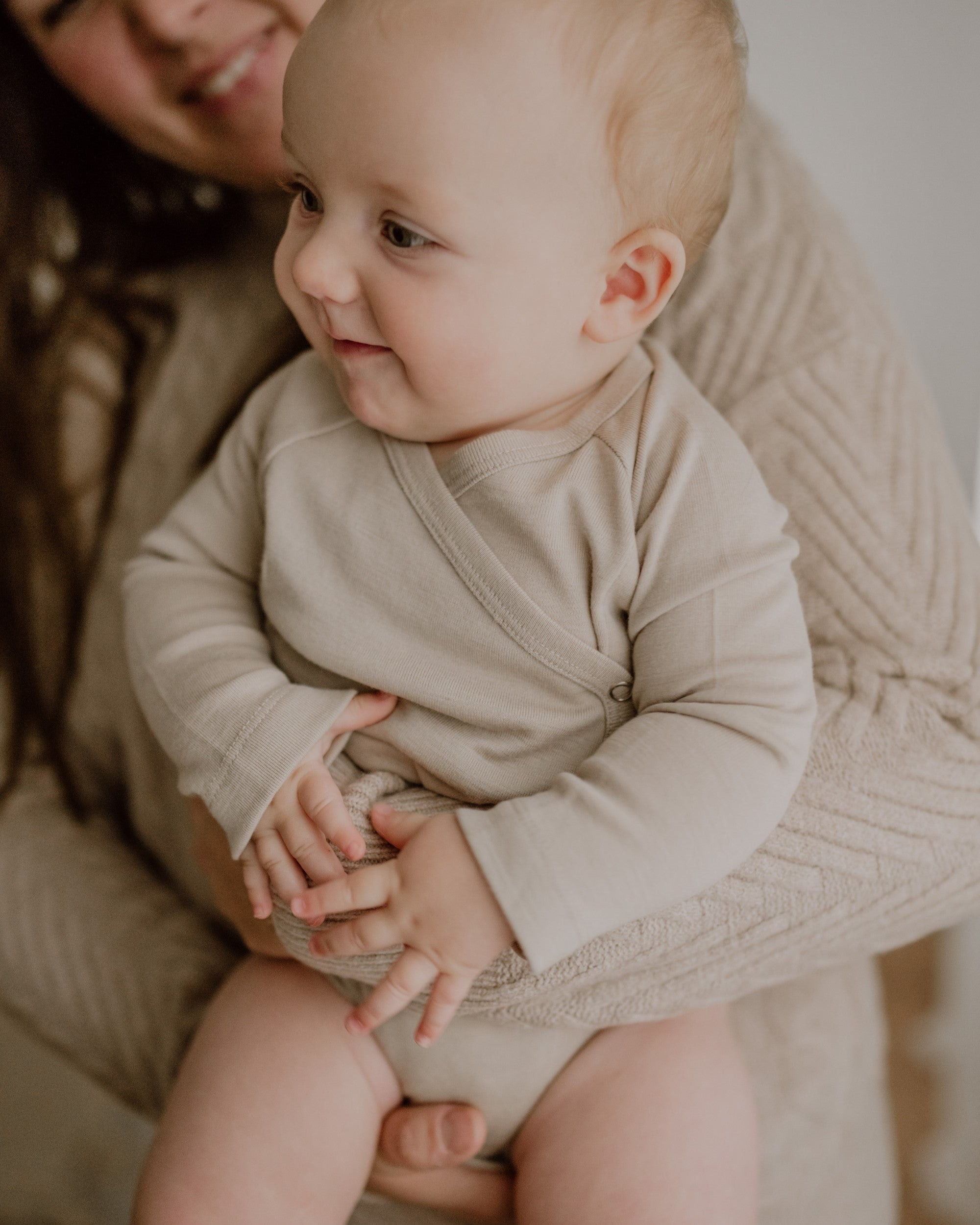 Wool-Silk Long Sleeve Wrap Bodysuit – Clay