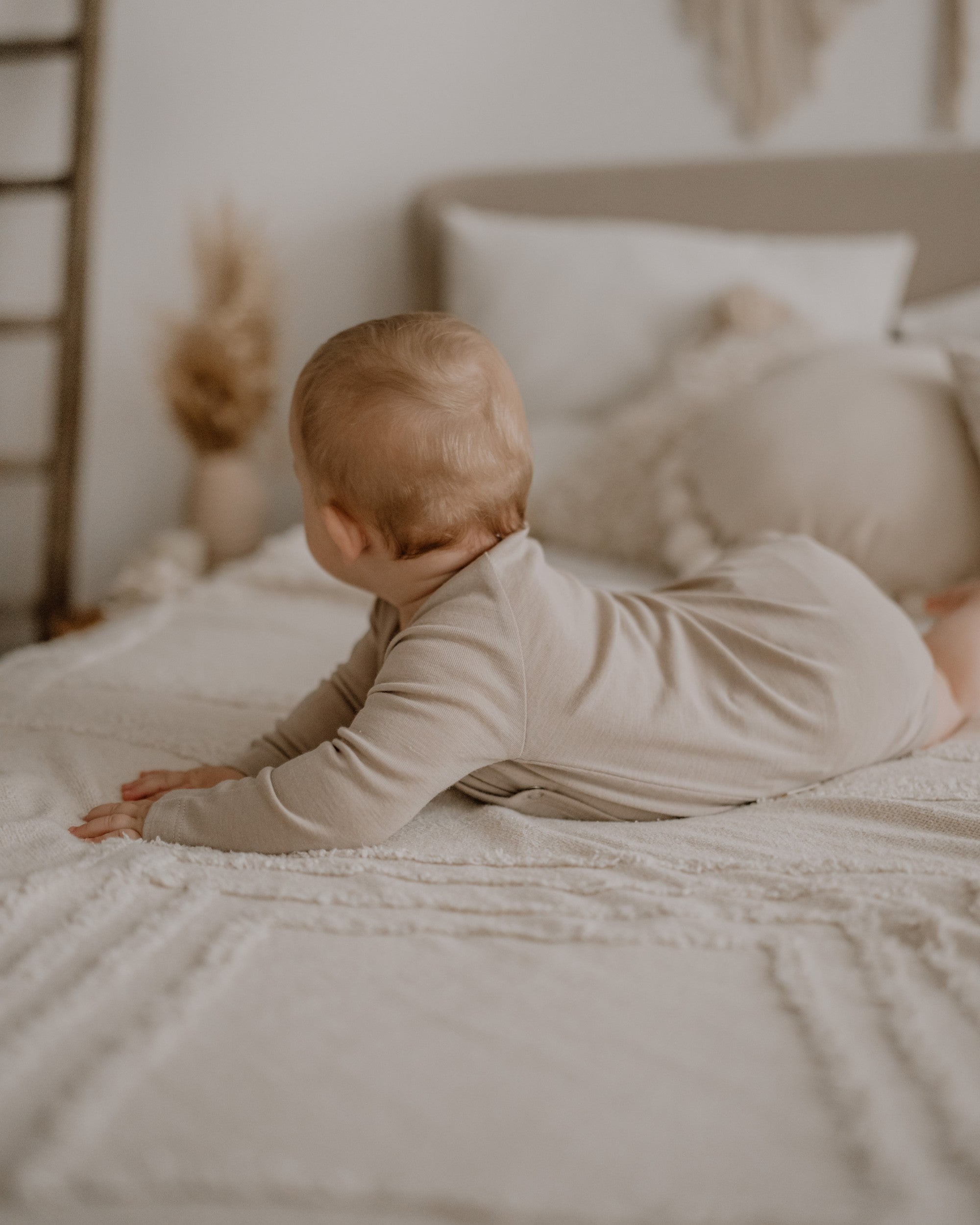 Wool-Silk Long Sleeve Wrap Bodysuit – Clay