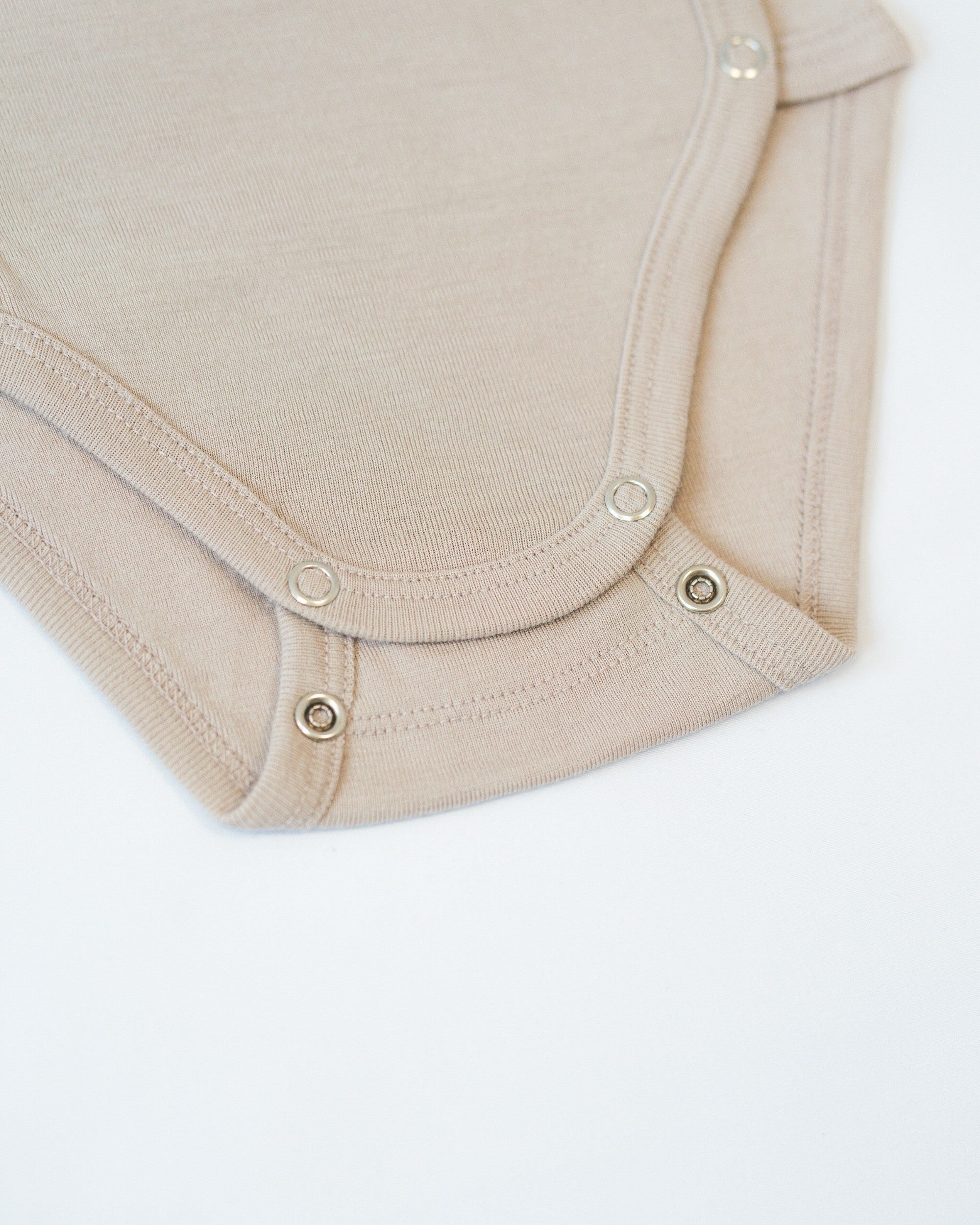 Wool-Silk Short Sleeve Wrap Bodysuit – Clay