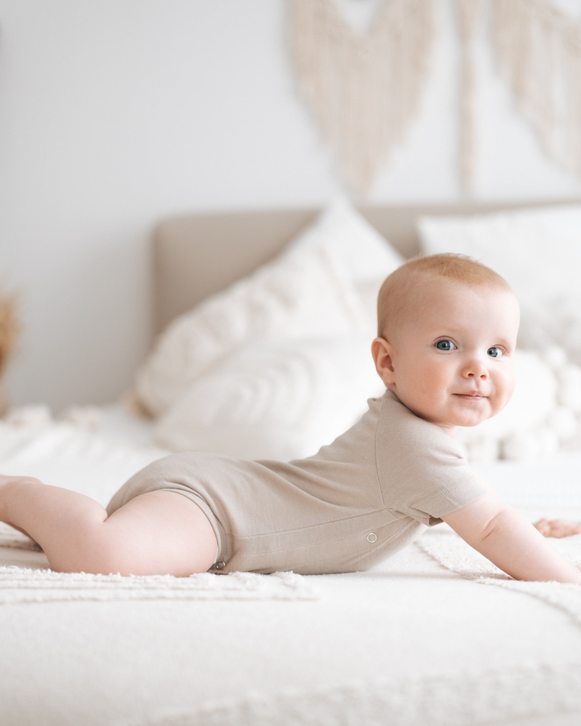 Wool-Silk Short Sleeve Wrap Bodysuit – Clay
