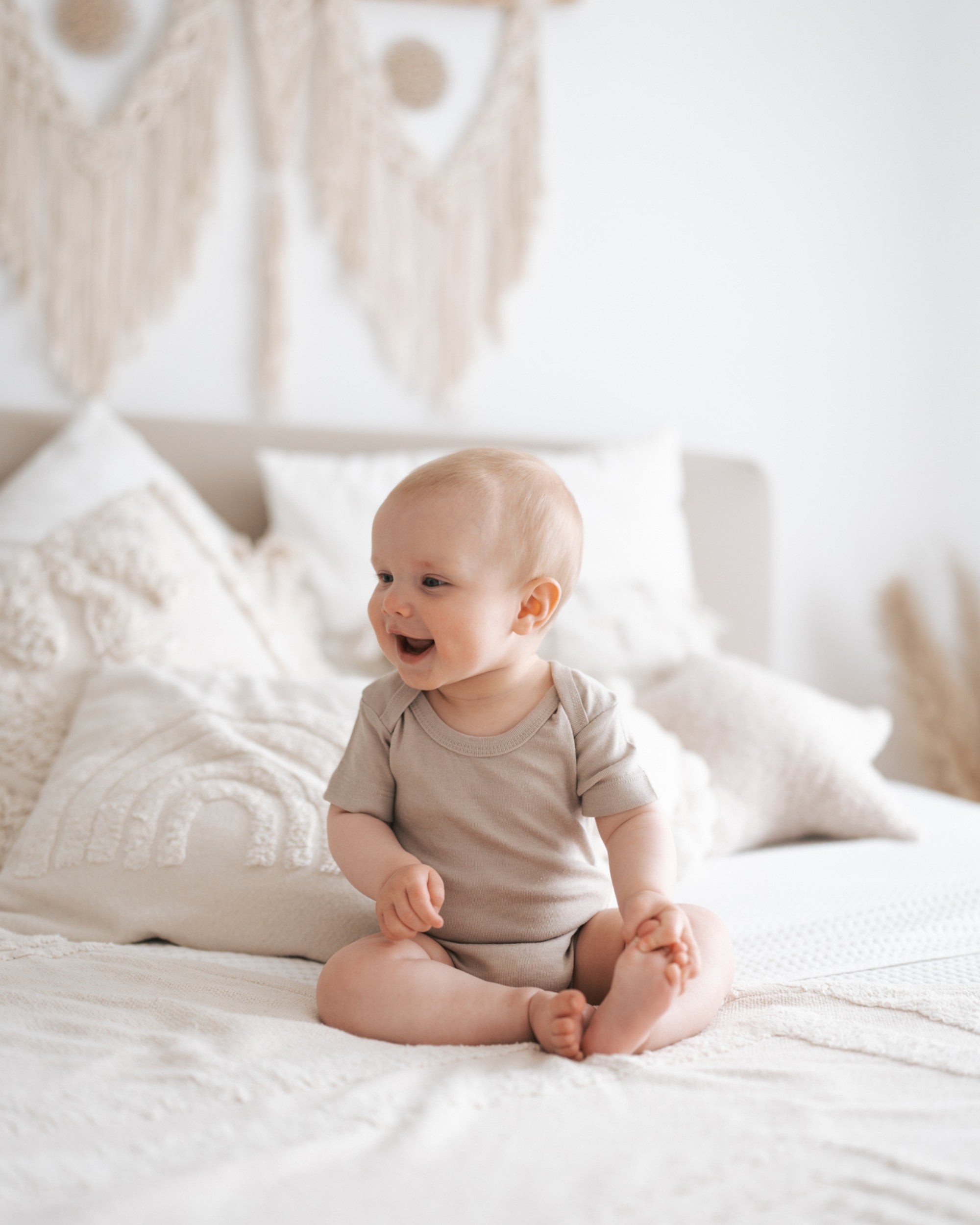 Wool-Silk Short Sleeve Bodysuit – Clay